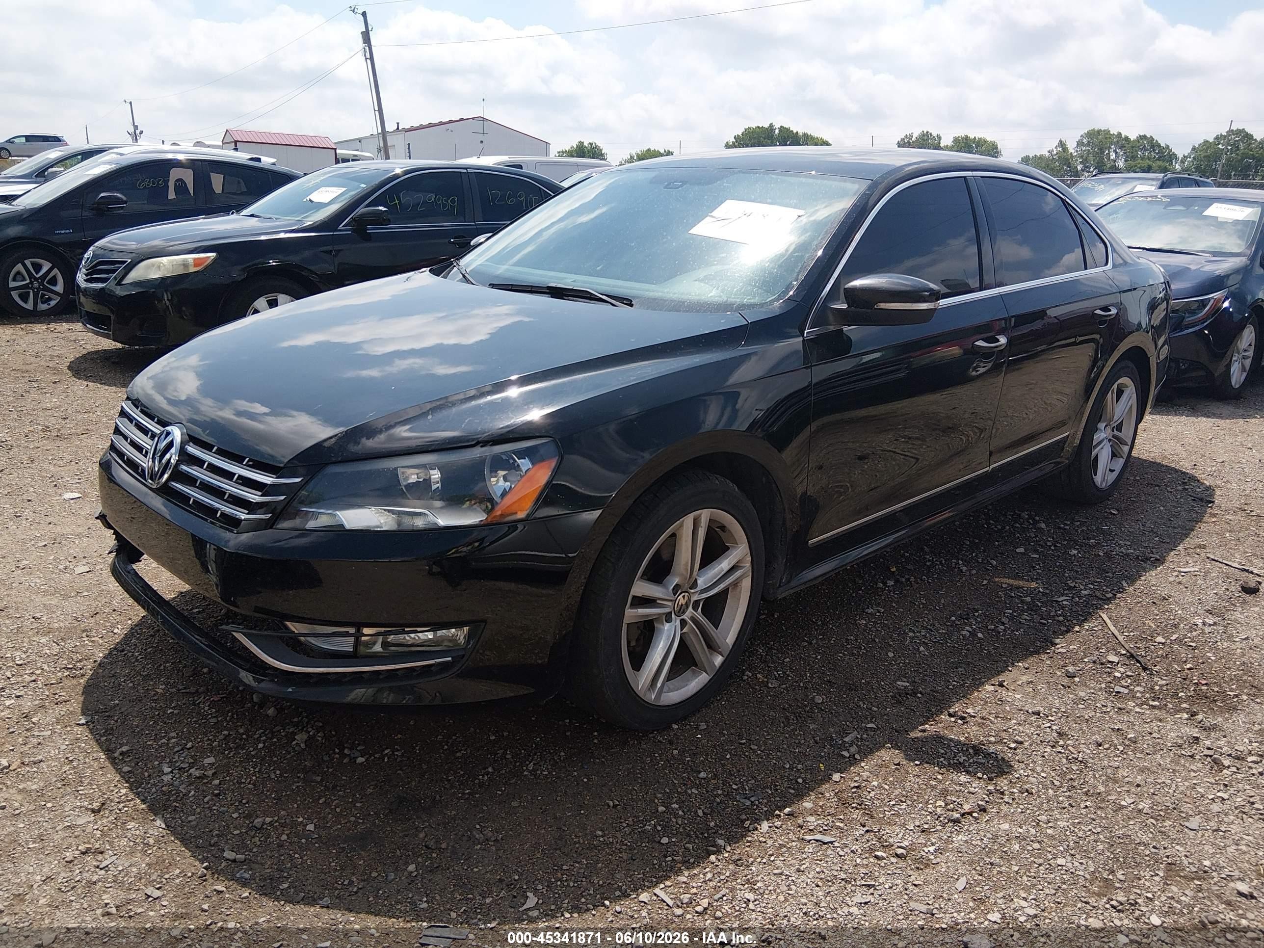 2013 Volkswagen Passat 2.0l Tdi Sel Premium Black vin: 1VWCN7A39DC061171