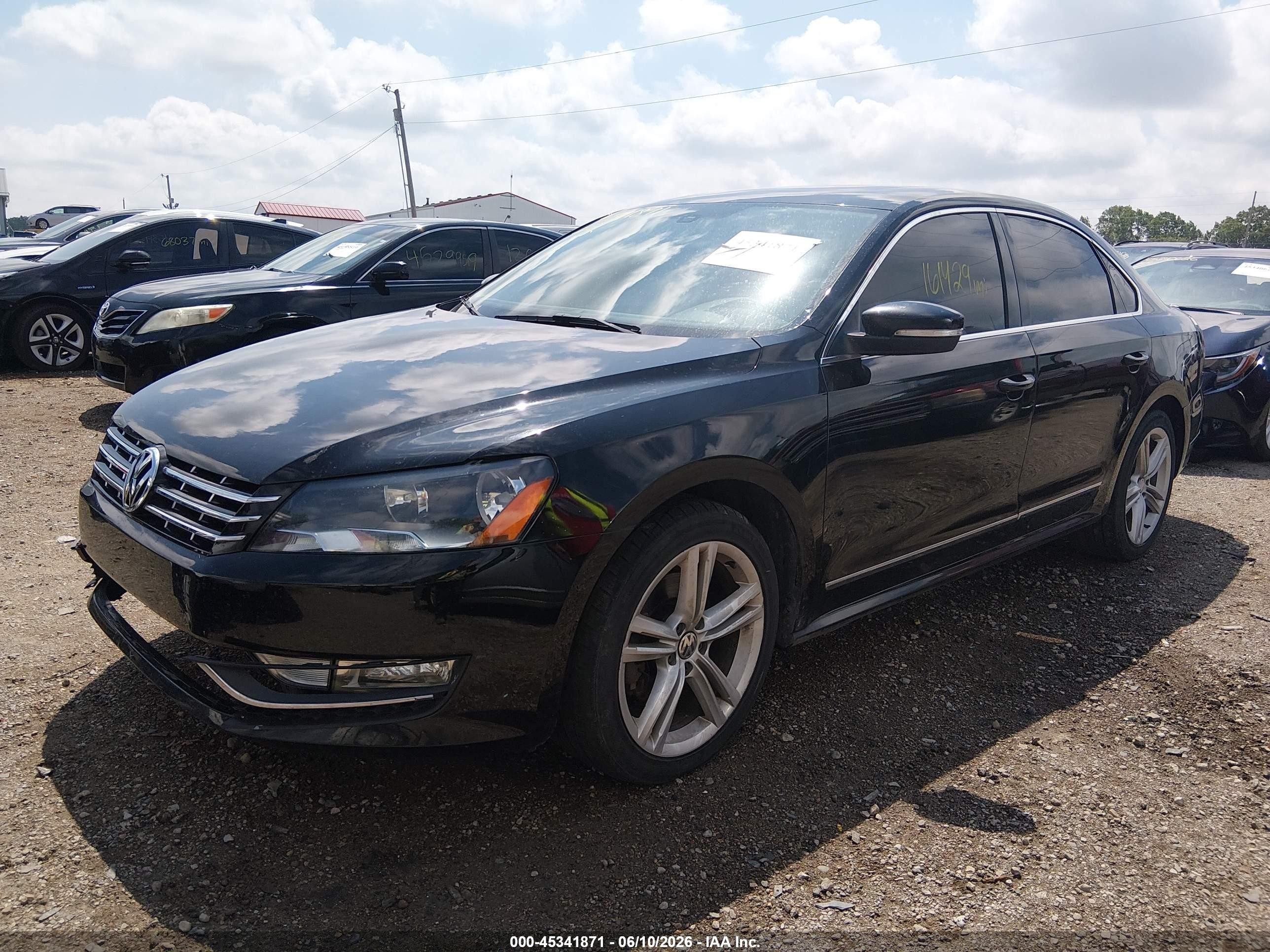 2013 Volkswagen Passat 2.0l Tdi Sel Premium Black vin: 1VWCN7A39DC061171