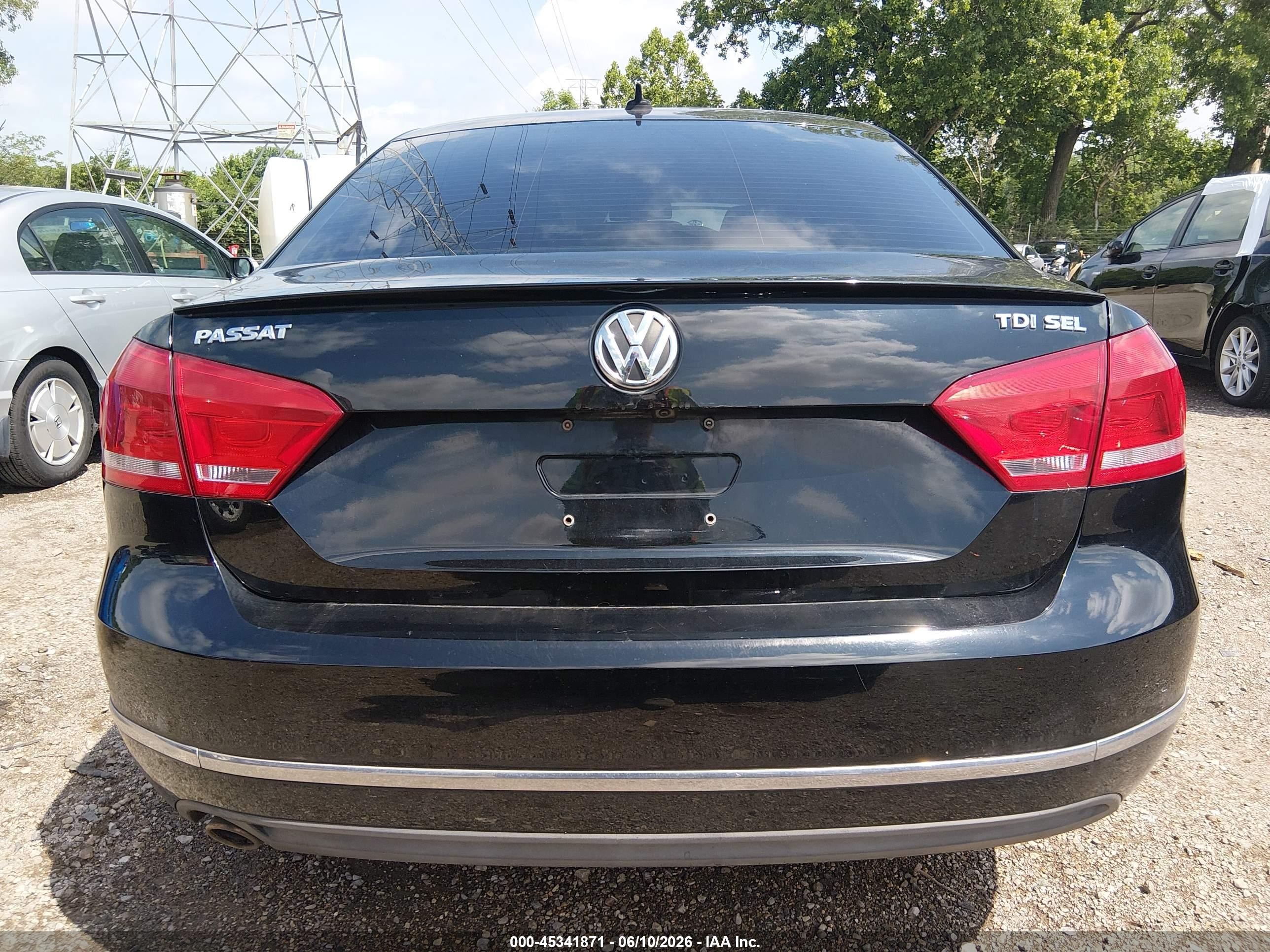 2013 Volkswagen Passat 2.0l Tdi Sel Premium Black vin: 1VWCN7A39DC061171