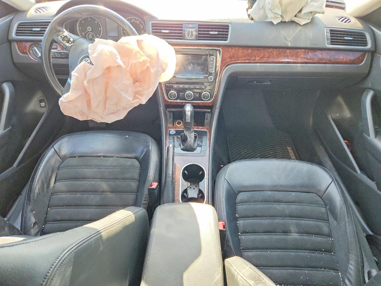 2013 Volkswagen Passat Sel Серый vin: 1VWCN7A39DC148925