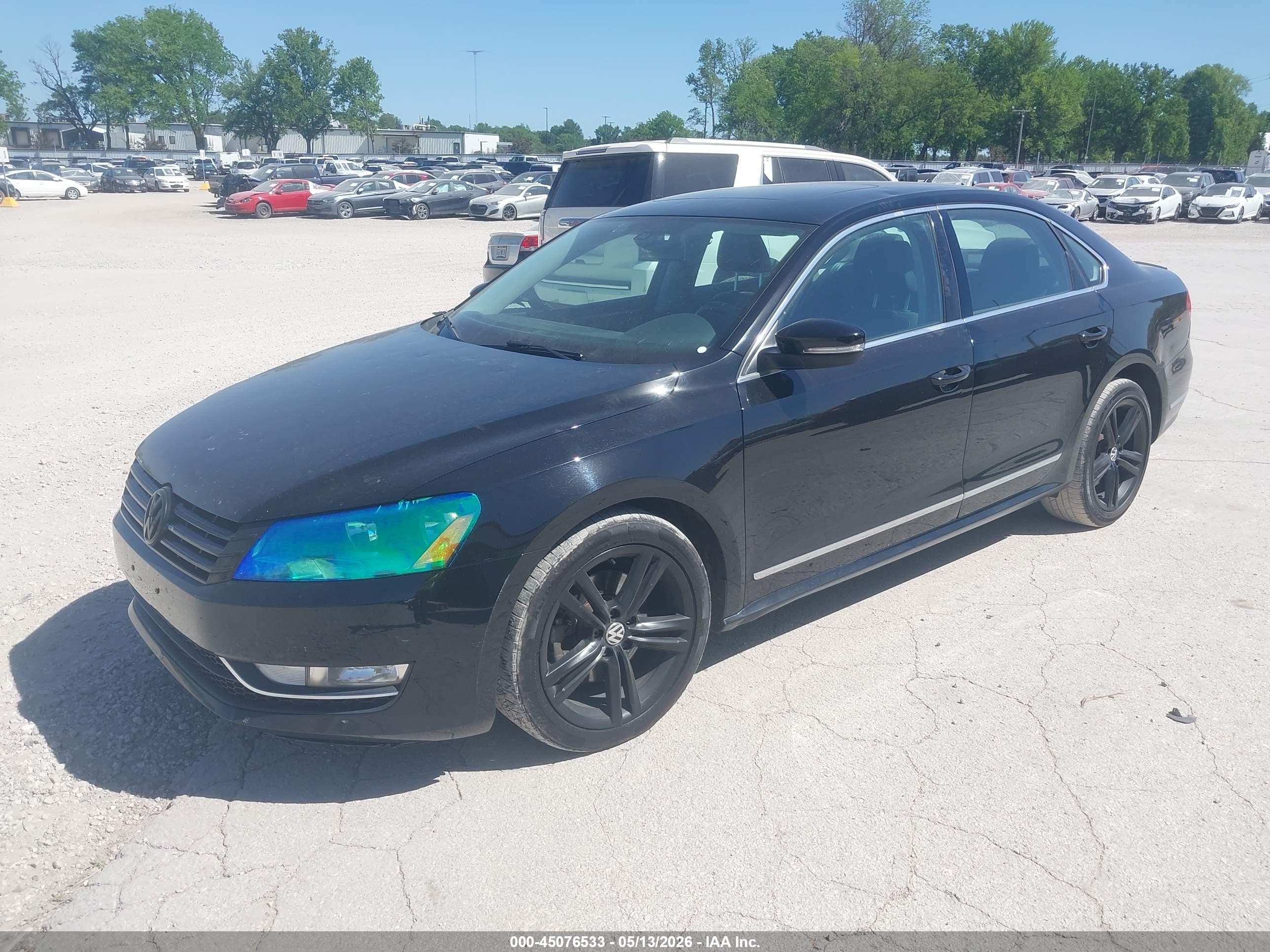 2014 Volkswagen Passat 2.0l Tdi Sel Premium Black vin: 1VWCN7A39EC043688