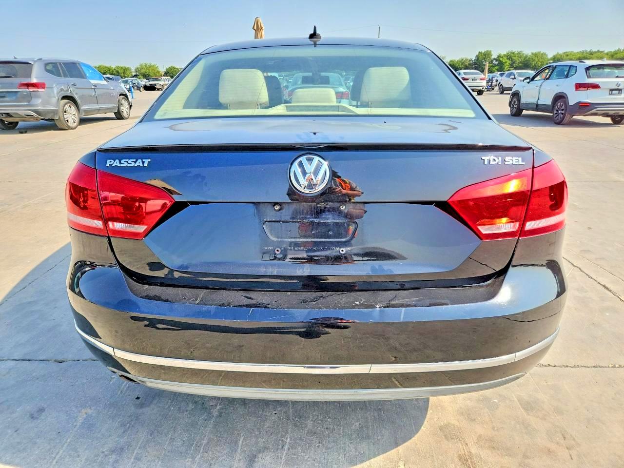 2014 Volkswagen Passat Sel Black vin: 1VWCN7A39EC055274