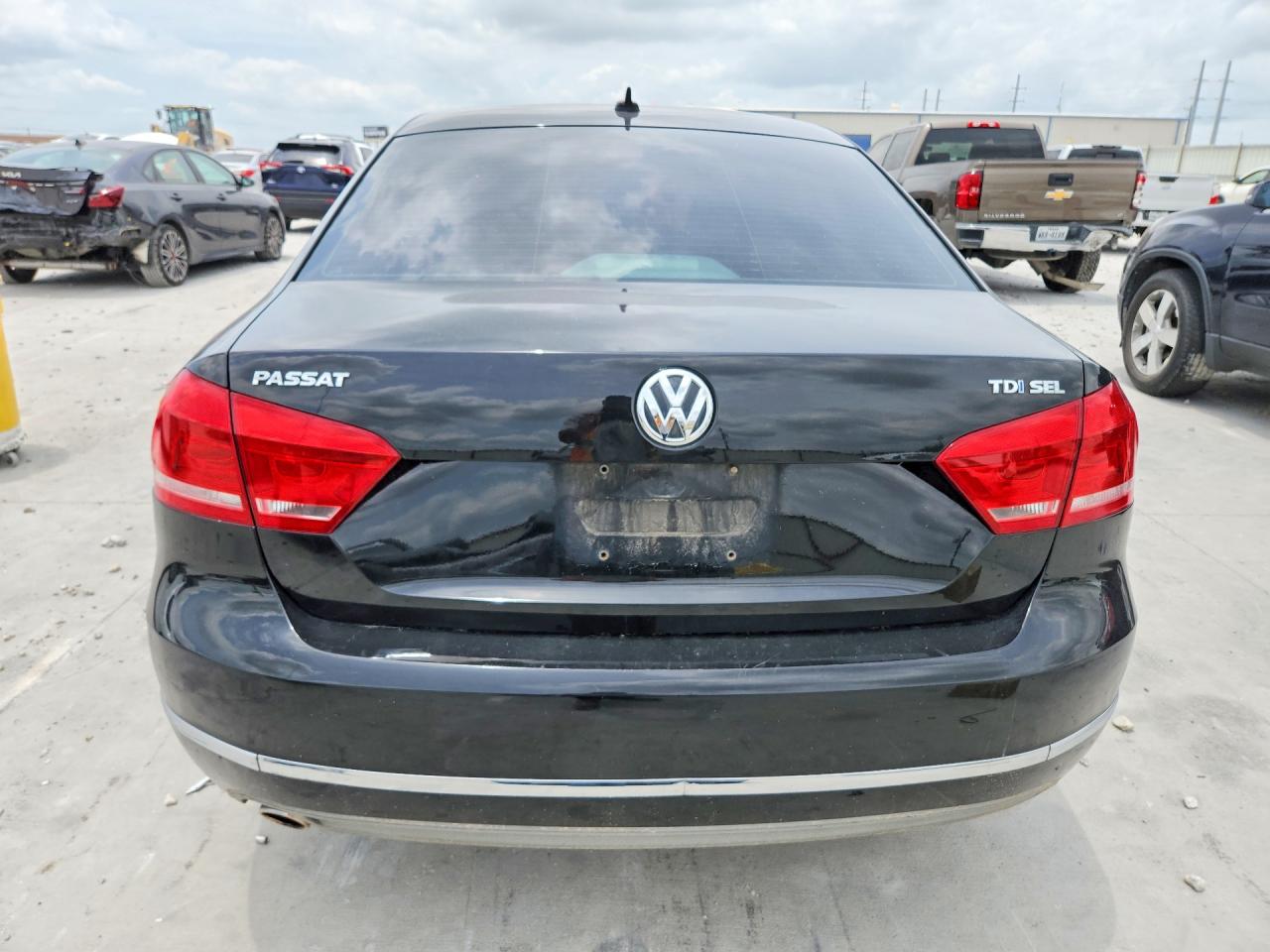 2012 Volkswagen Passat Sel Black vin: 1VWCN7A3XCC005710