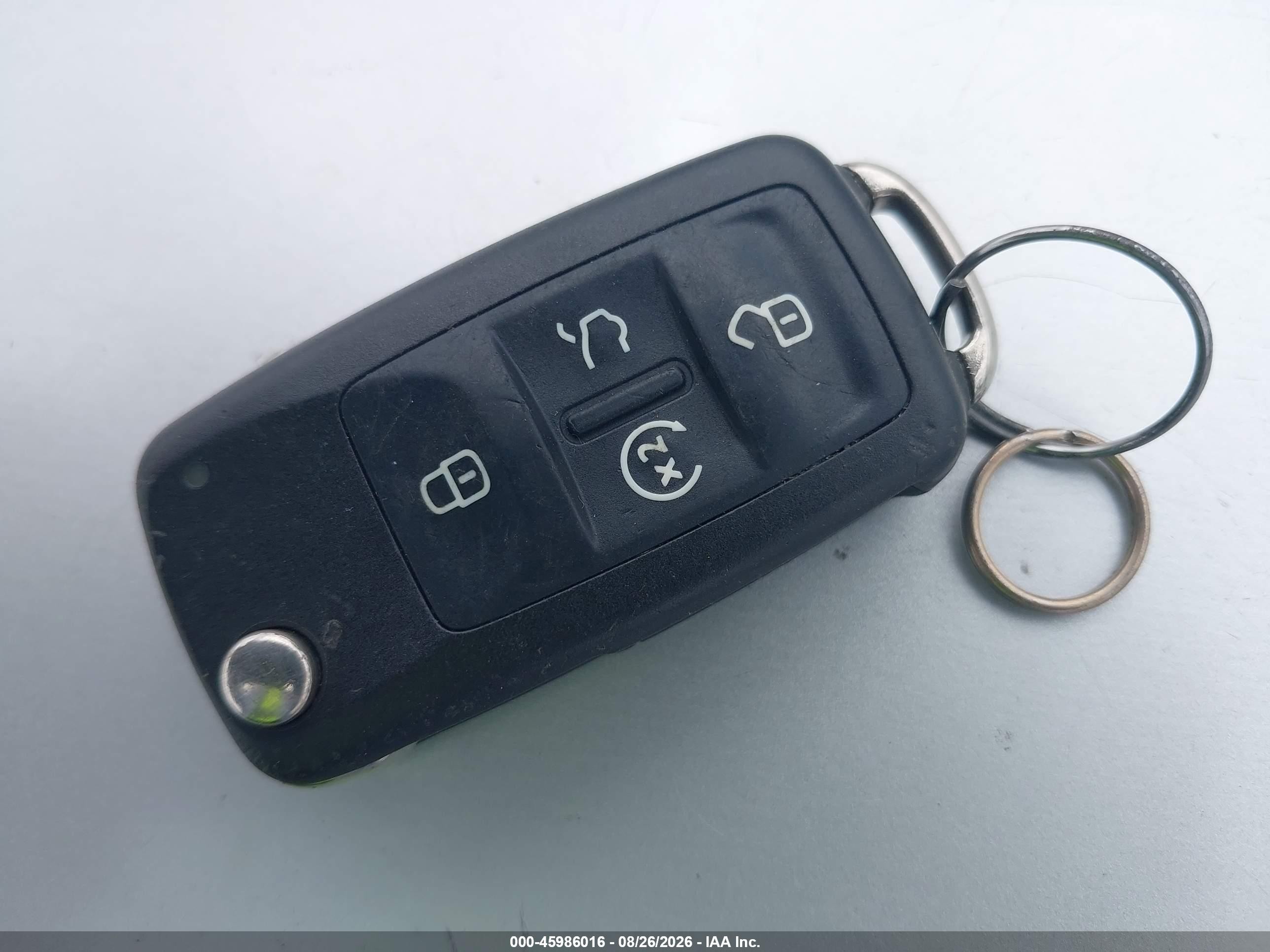 2013 Volkswagen Passat 2.0l Tdi Sel Premium Черный vin: 1VWCN7A3XDC012481