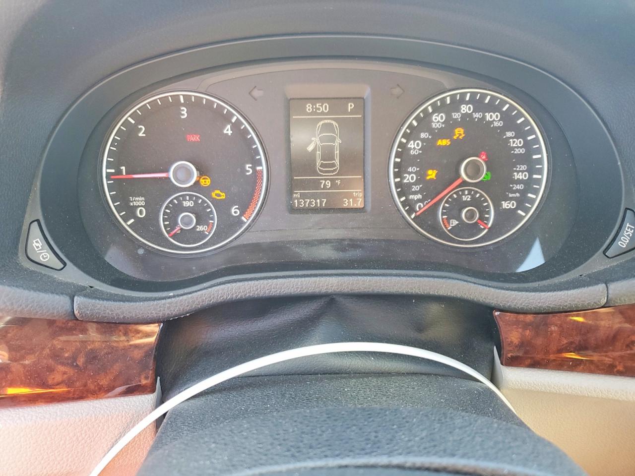 2013 Volkswagen Passat Sel Blue vin: 1VWCN7A3XDC102651