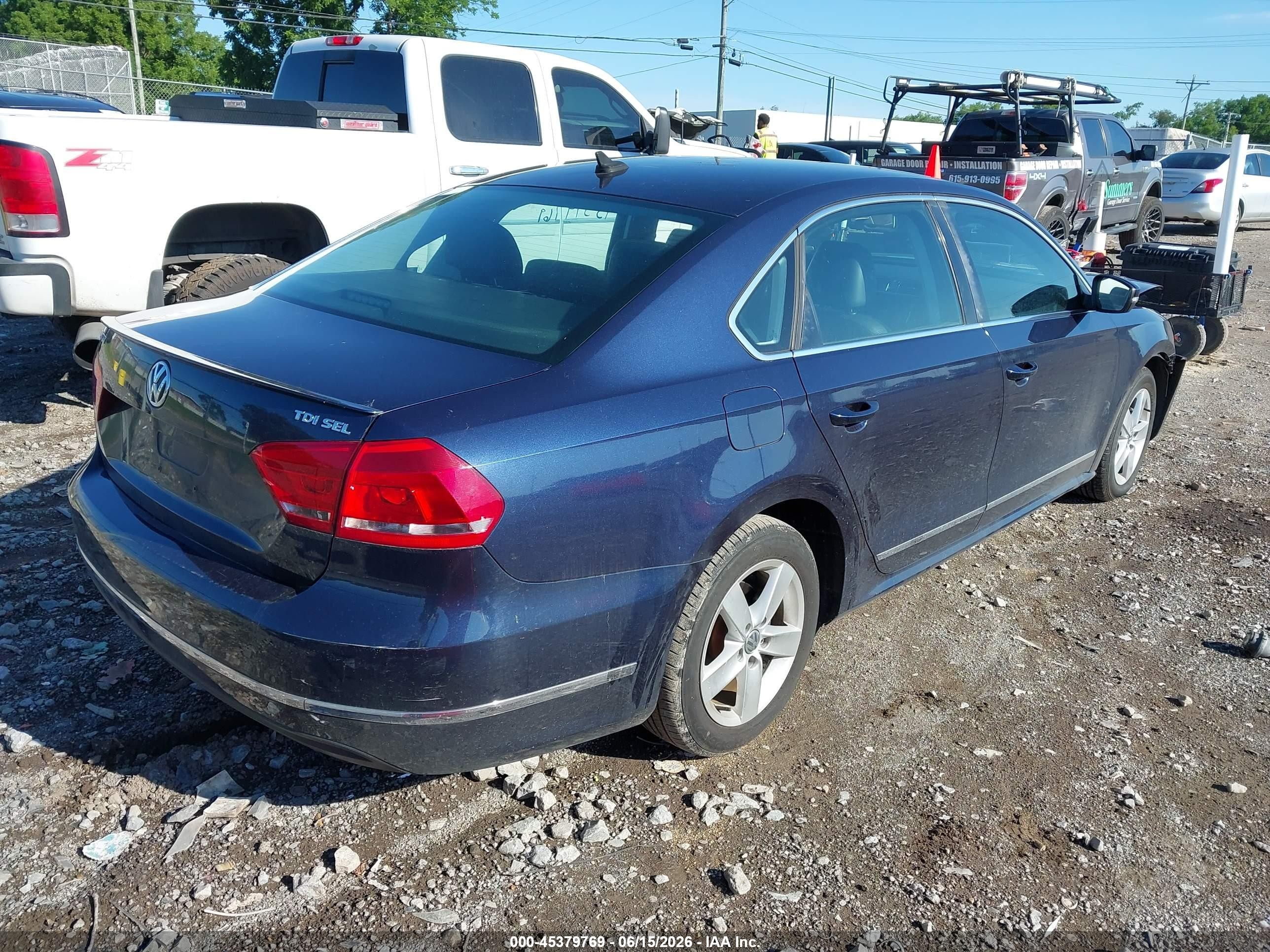 2014 Volkswagen Passat 2.0l Tdi Sel Premium Dark Blue vin: 1VWCN7A3XEC013857