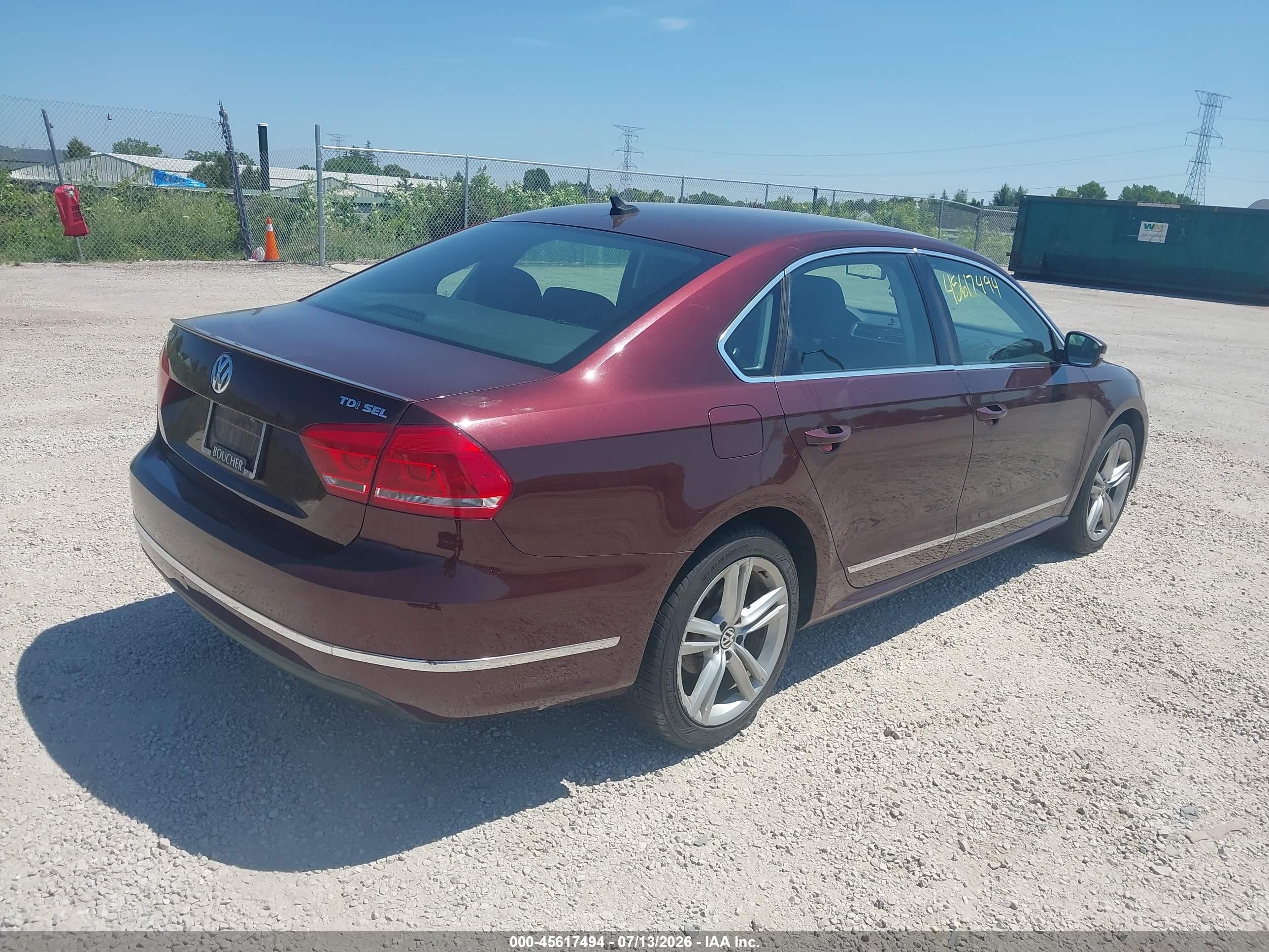 2014 Volkswagen Passat 2.0l Tdi Sel Premium Maroon vin: 1VWCN7A3XEC028679