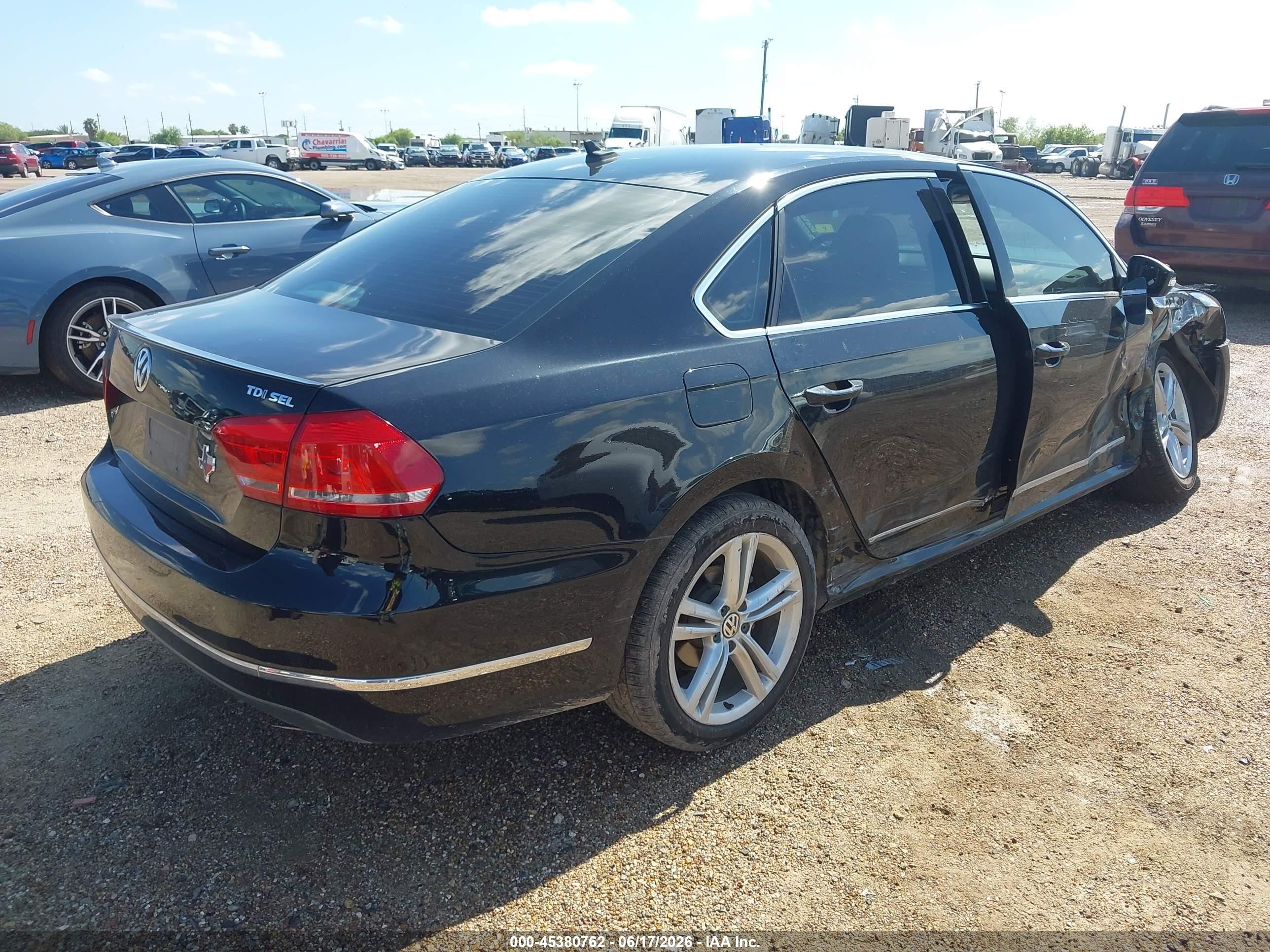 2014 Volkswagen Passat 2.0l Tdi Sel Premium Black vin: 1VWCN7A3XEC037544