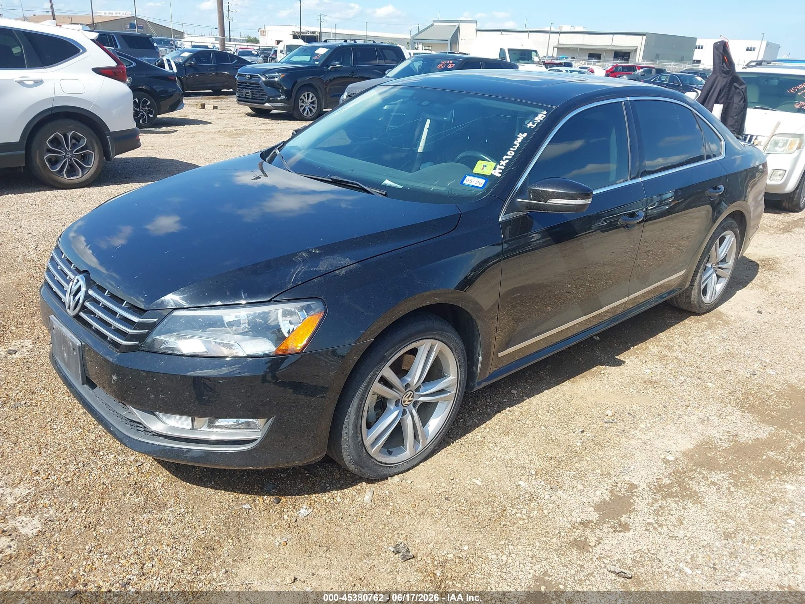 2014 Volkswagen Passat 2.0l Tdi Sel Premium Black vin: 1VWCN7A3XEC037544