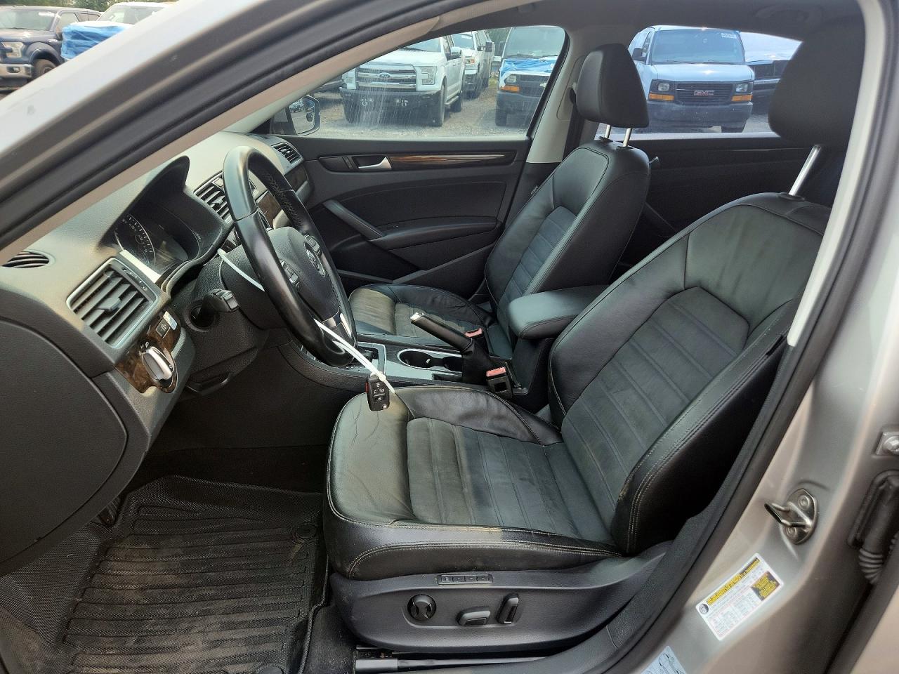 2014 Volkswagen Passat Sel Silver vin: 1VWCN7A3XEC046695