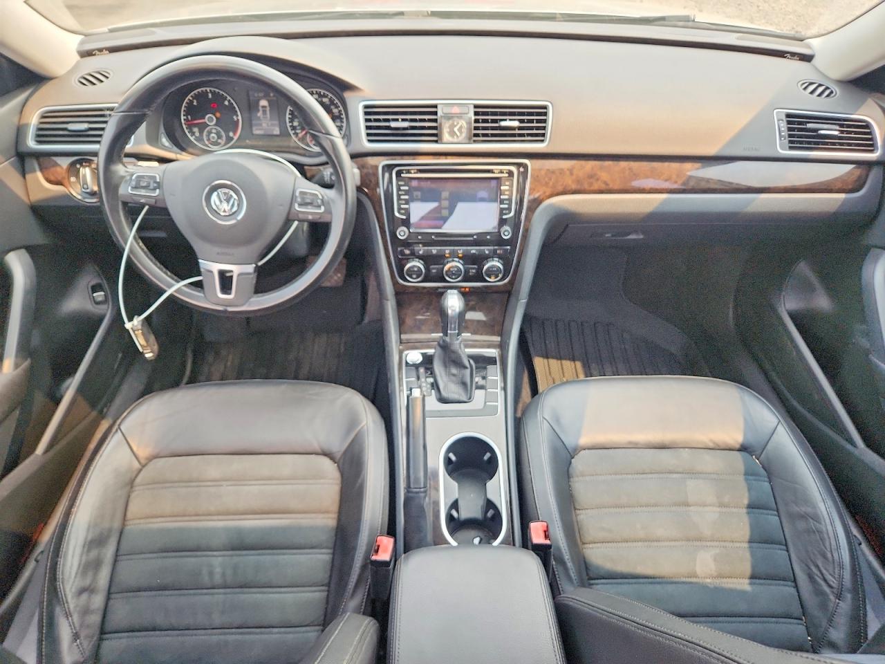 2014 Volkswagen Passat Sel Silver vin: 1VWCN7A3XEC046695