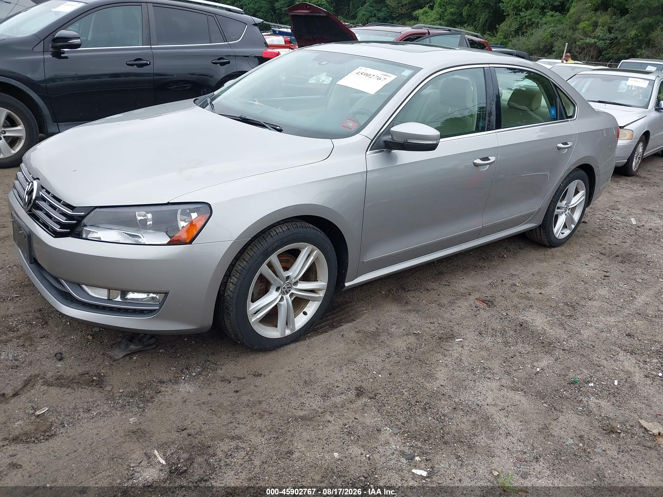2014 Volkswagen Passat 2.0l Tdi Sel Premium Gray vin: 1VWCN7A3XEC050536