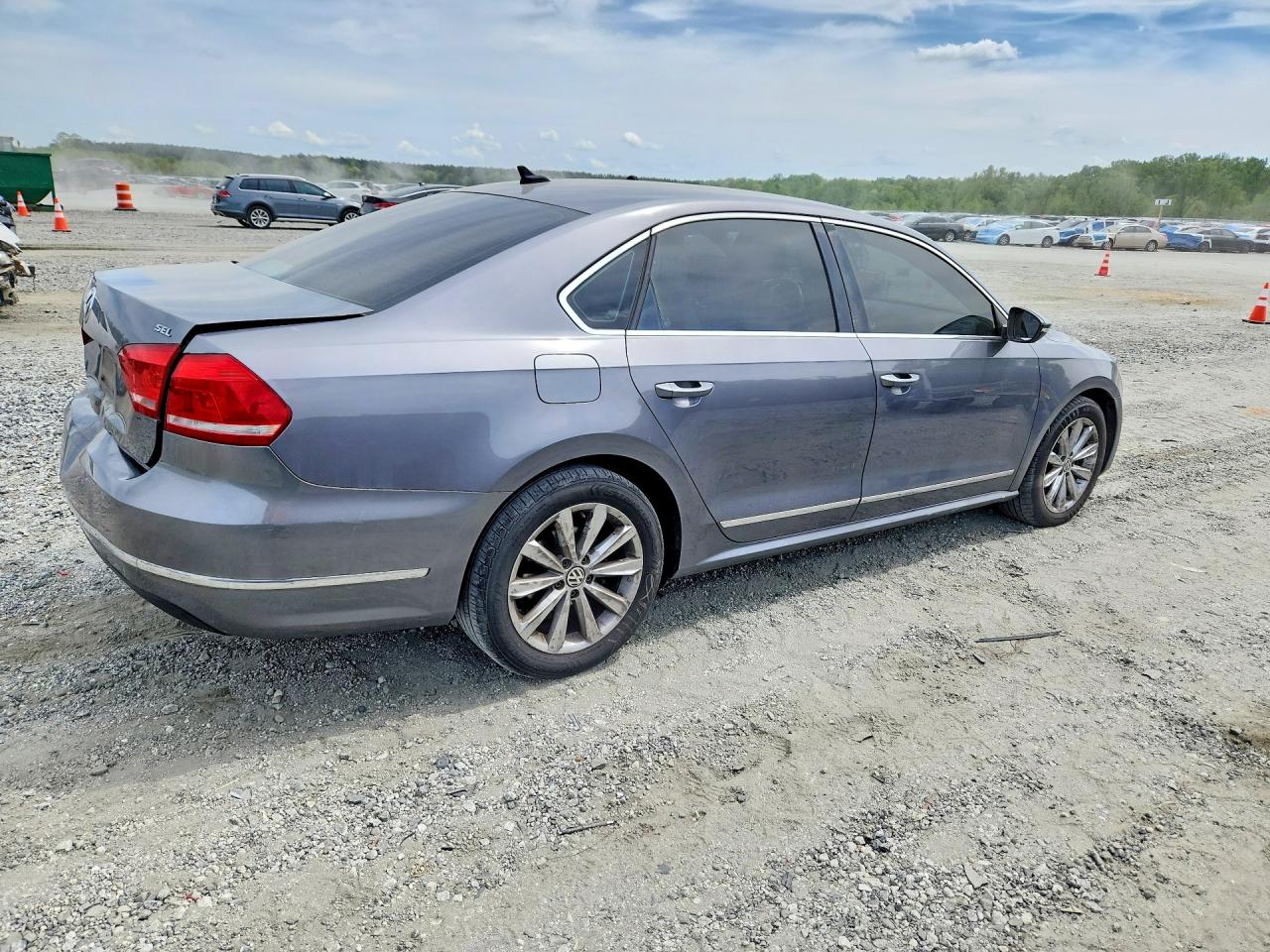 2012 Volkswagen Passat Sel Gray vin: 1VWCP7A30CC036751