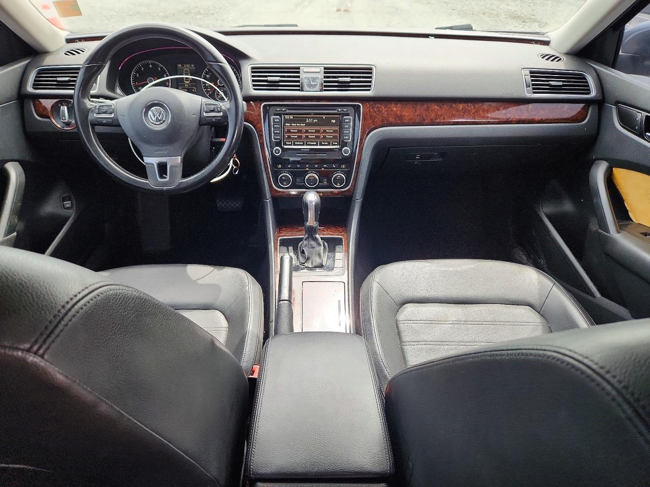 2012 Volkswagen Passat Sel Gray vin: 1VWCP7A30CC036751