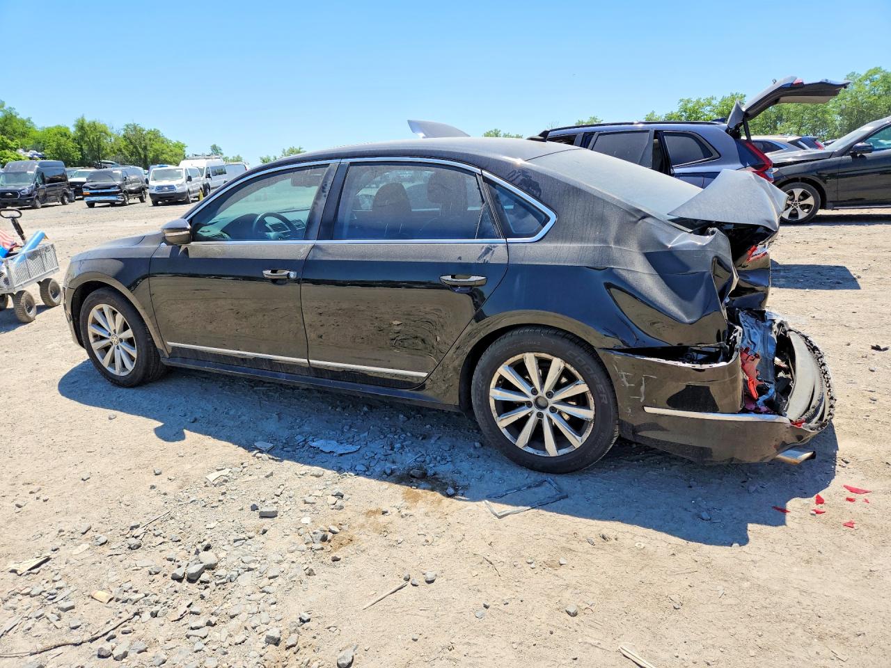 2012 Volkswagen Passat Sel Black vin: 1VWCP7A32CC028229