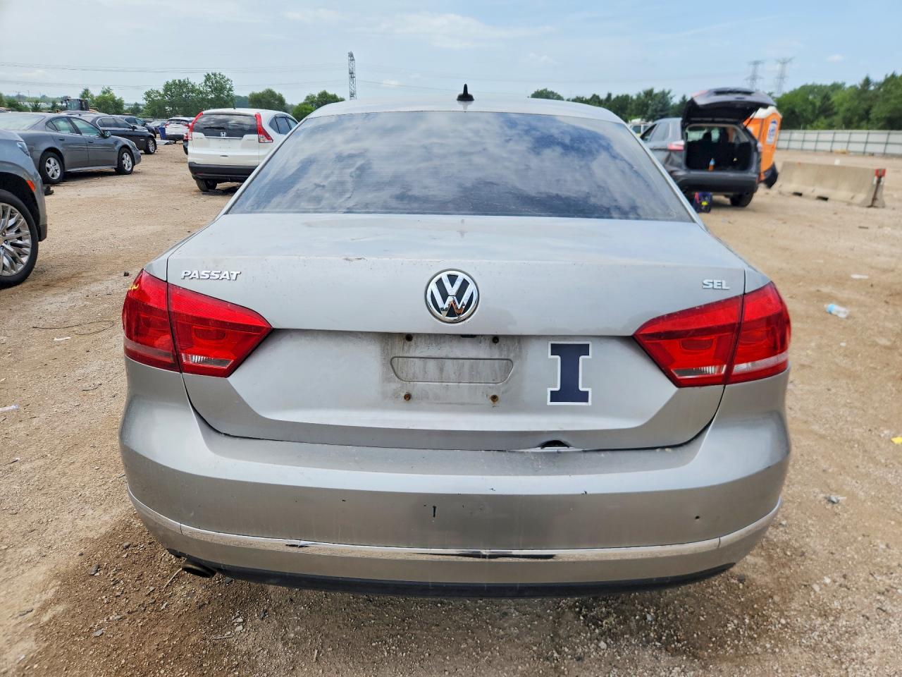 2013 Volkswagen Passat Sel Silver vin: 1VWCP7A33DC020934