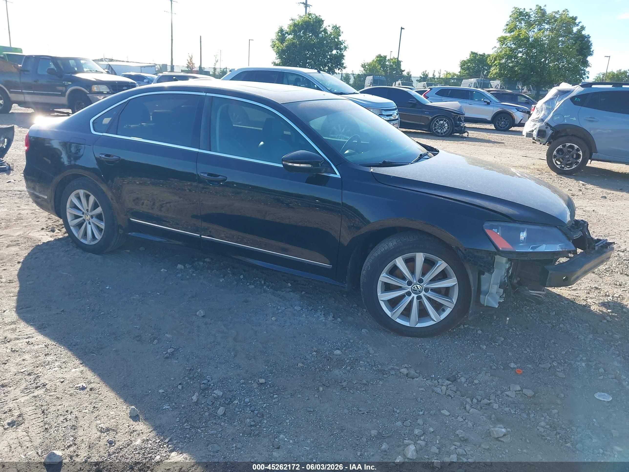 2012 Volkswagen Passat 2.5l Sel Premium Черный vin: 1VWCP7A34CC005745