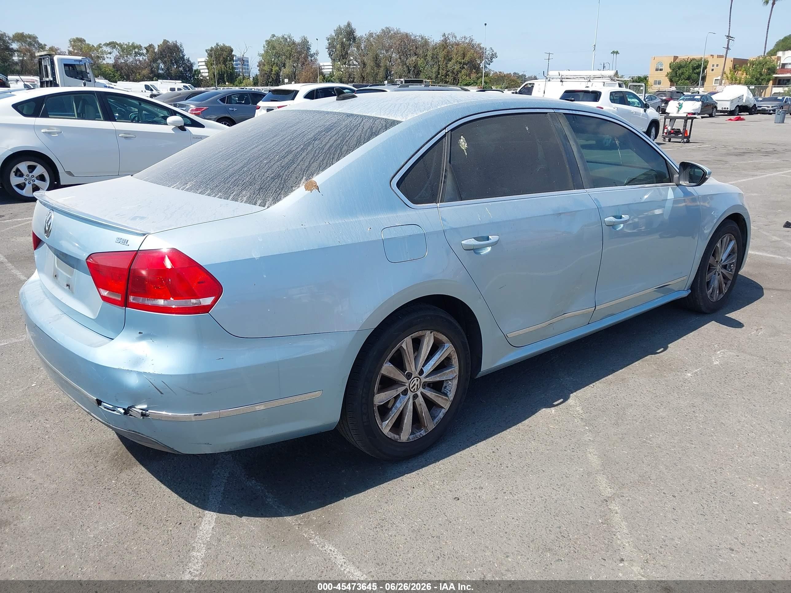 2012 Volkswagen Passat 2.5l Sel Blue vin: 1VWCP7A34CC034341