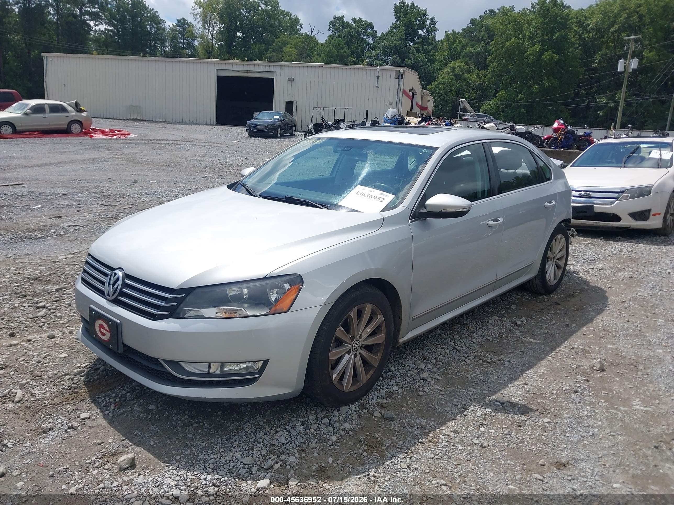 2013 Volkswagen Passat 2.5l Sel Premium Silver vin: 1VWCP7A34DC002331