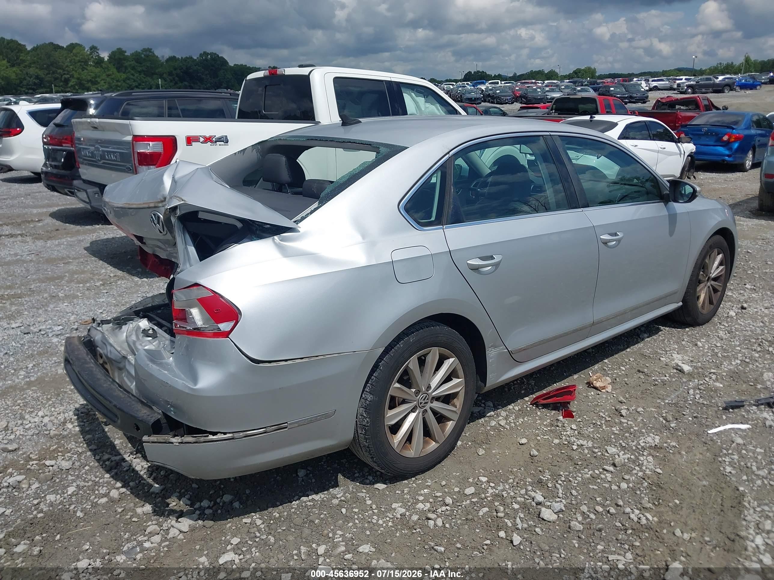 2013 Volkswagen Passat 2.5l Sel Premium Silver vin: 1VWCP7A34DC002331