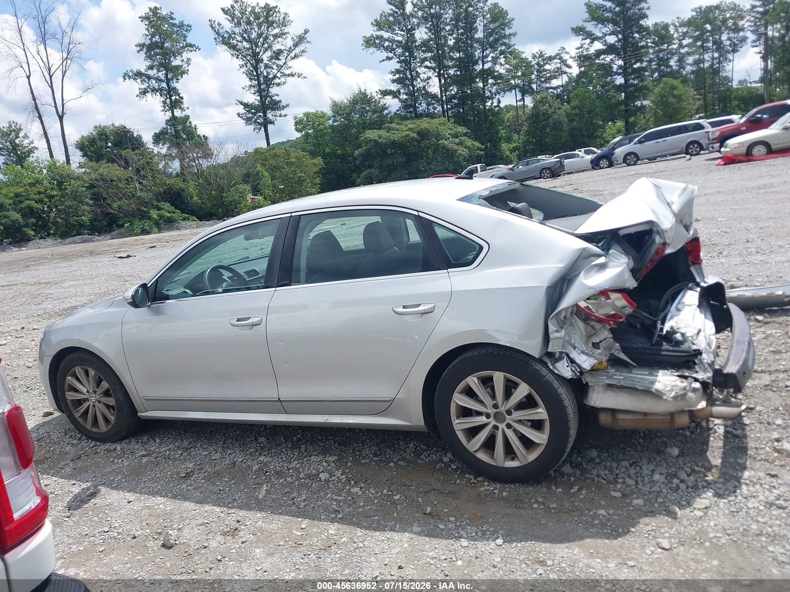 2013 Volkswagen Passat 2.5l Sel Premium Silver vin: 1VWCP7A34DC002331