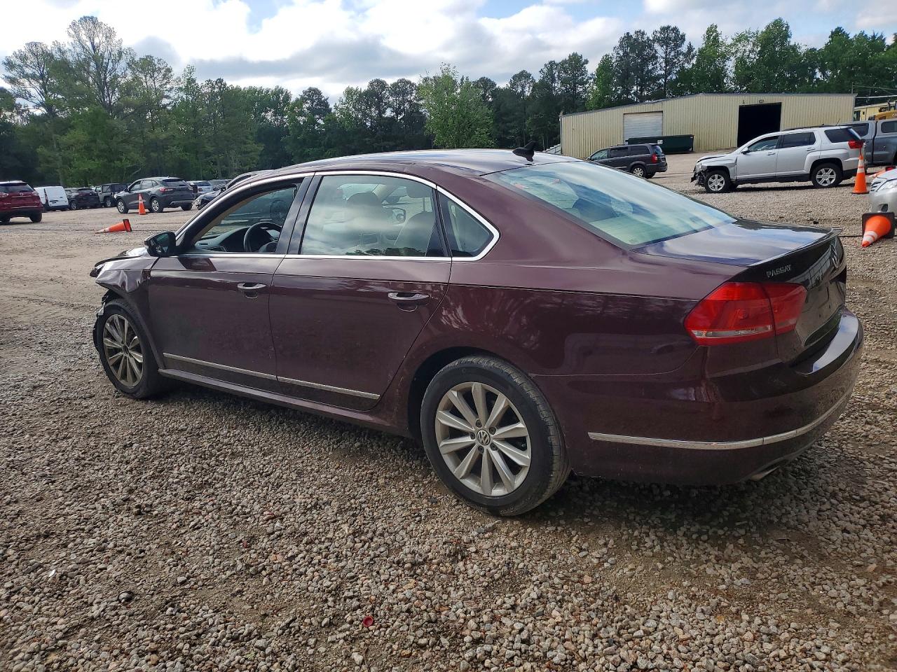 2013 Volkswagen Passat Sel Burgundy vin: 1VWCP7A35DC006176