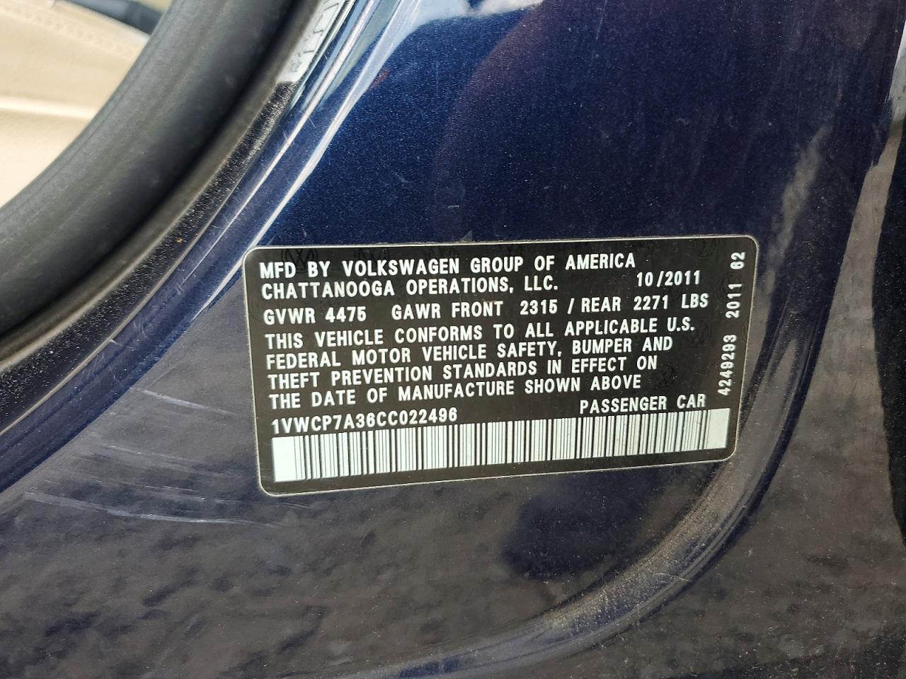 2012 Volkswagen Passat Sel Blue vin: 1VWCP7A36CC022496
