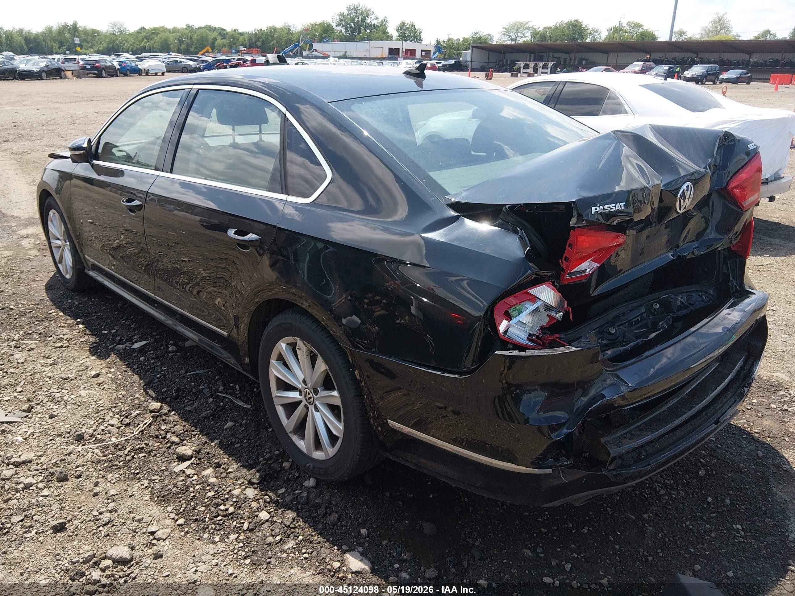 2012 Volkswagen Passat 2.5l Sel Premium Black vin: 1VWCP7A36CC040156