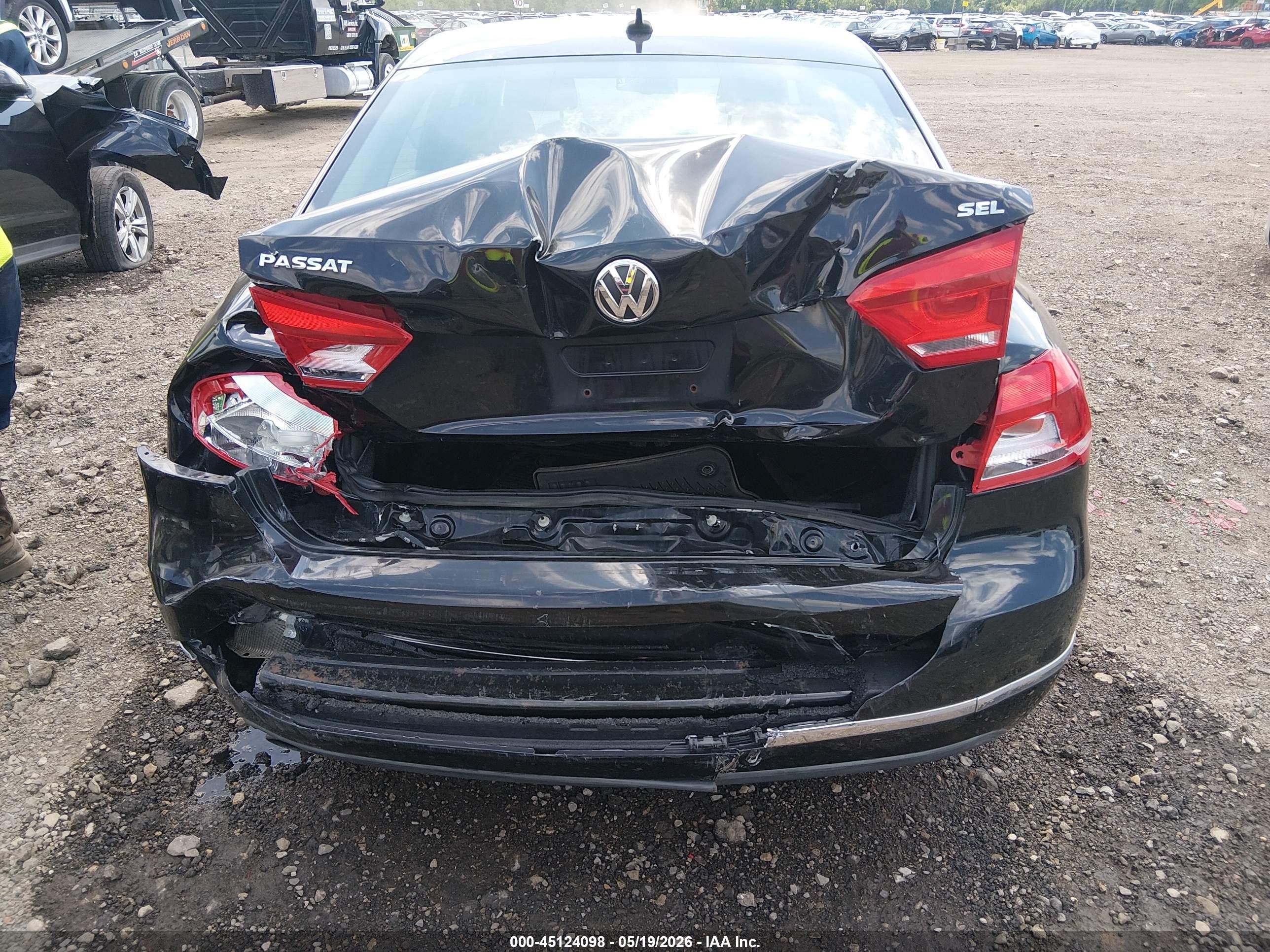 2012 Volkswagen Passat 2.5l Sel Premium Black vin: 1VWCP7A36CC040156