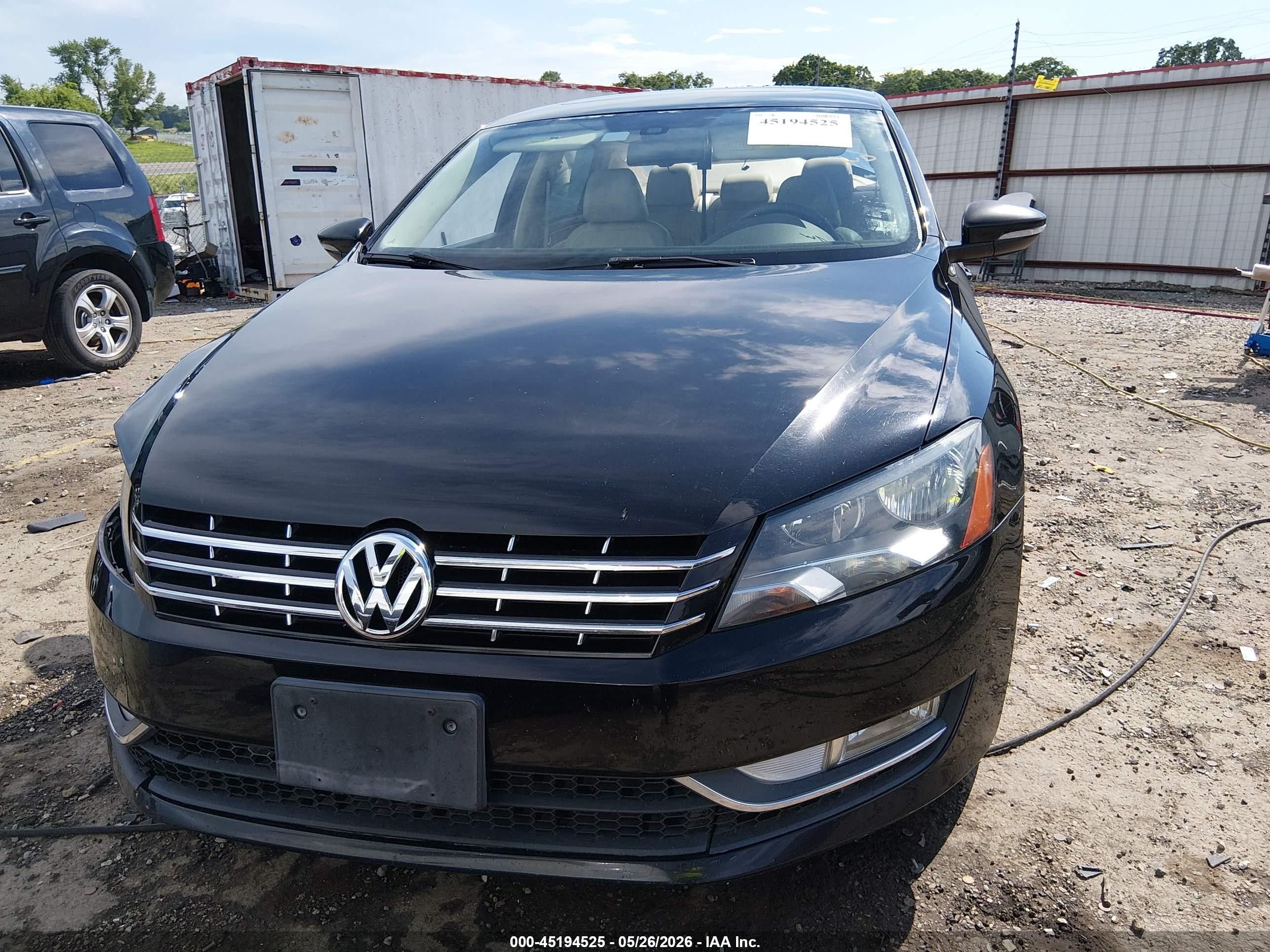 2012 Volkswagen Passat 2.5l Sel Premium Black vin: 1VWCP7A38CC102463