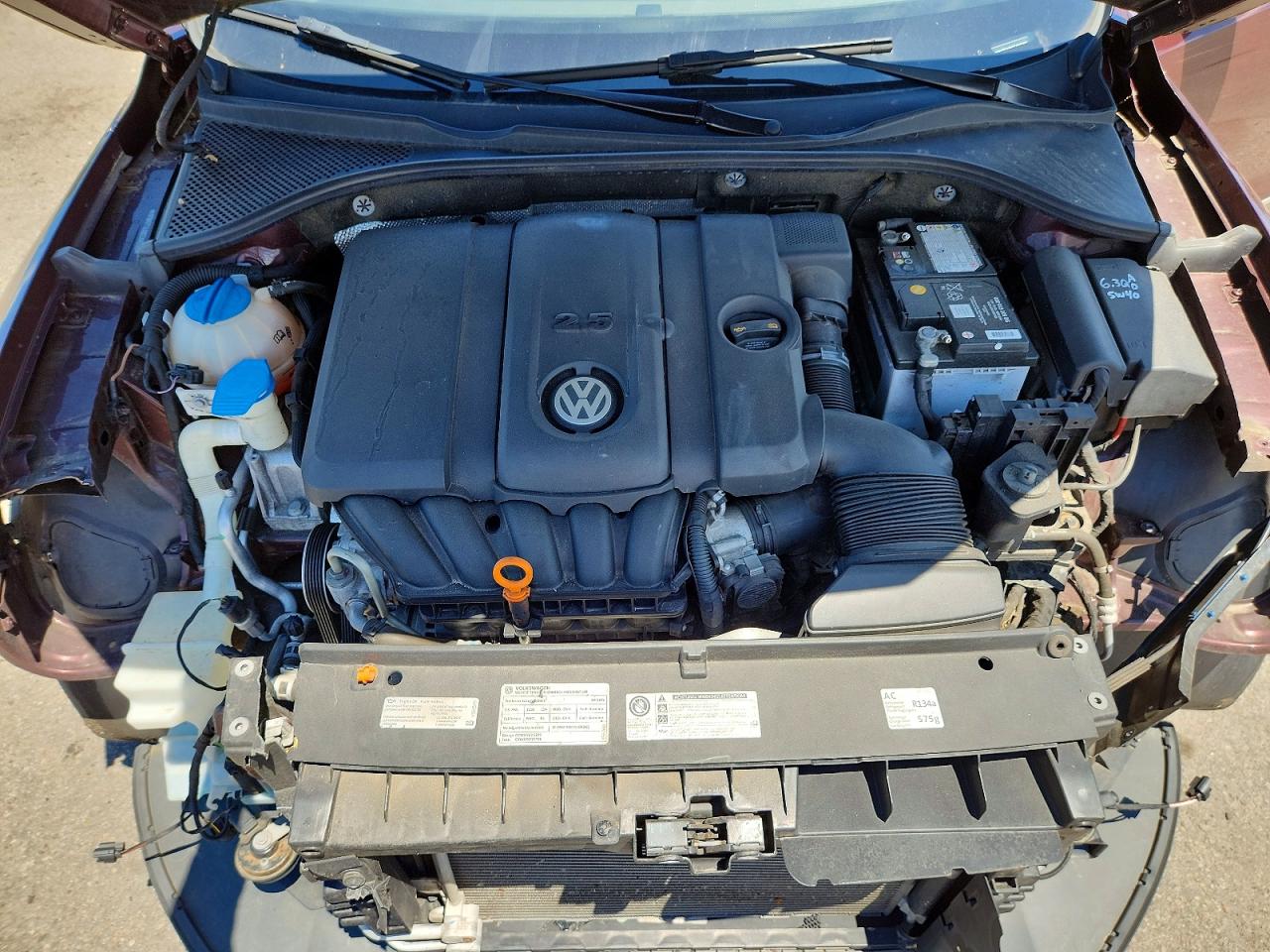 2012 Volkswagen Passat Sel Burgundy vin: 1VWCP7A39CC030253