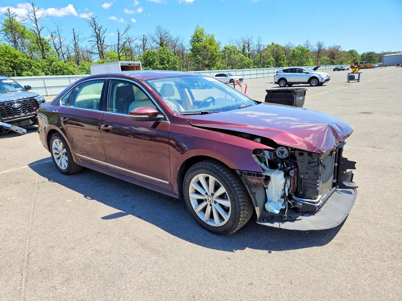 2012 Volkswagen Passat Sel Burgundy vin: 1VWCP7A39CC030253