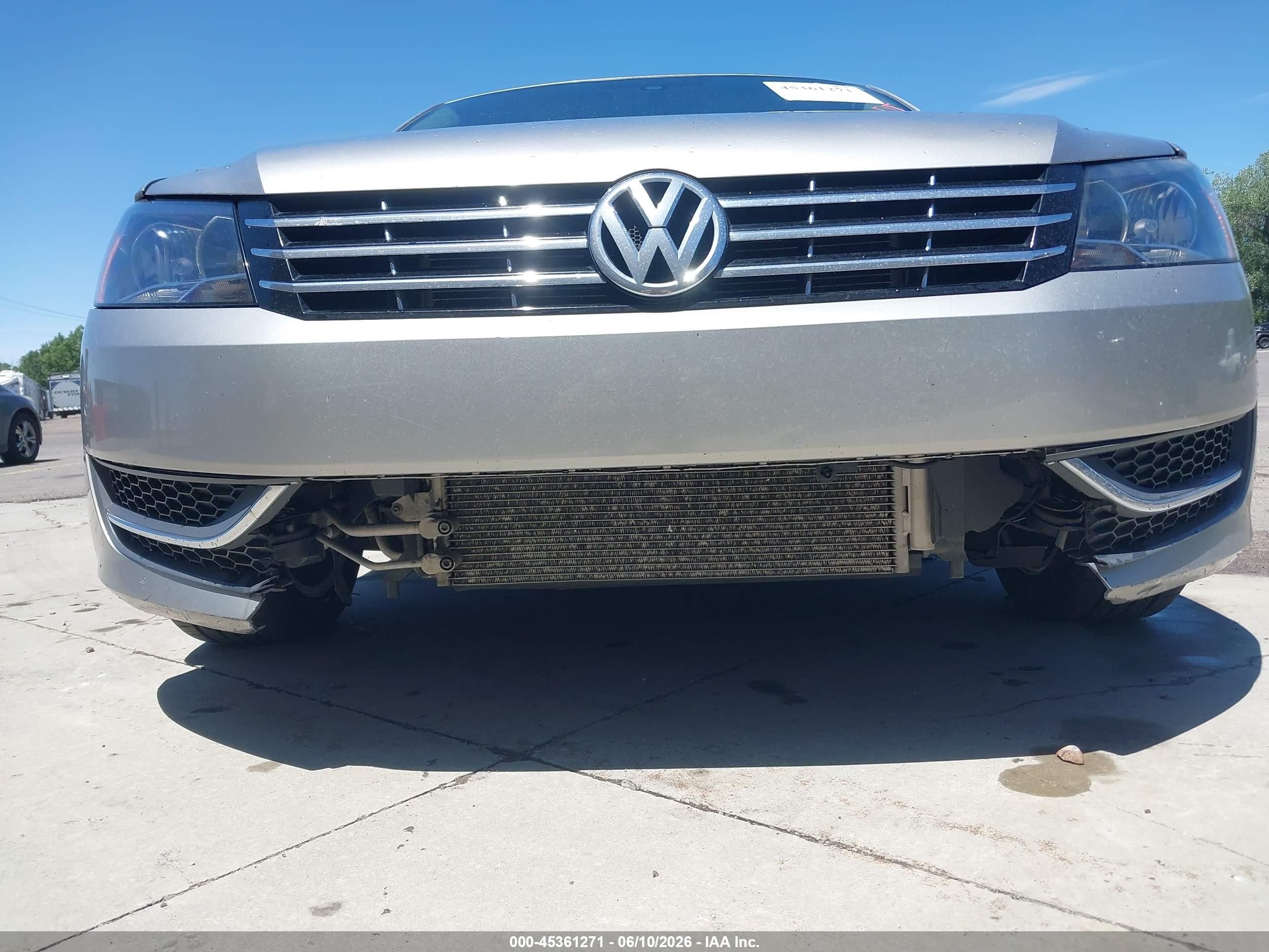 2012 Volkswagen Passat 2.5l Sel Серебряный vin: 1VWCP7A39CC040863