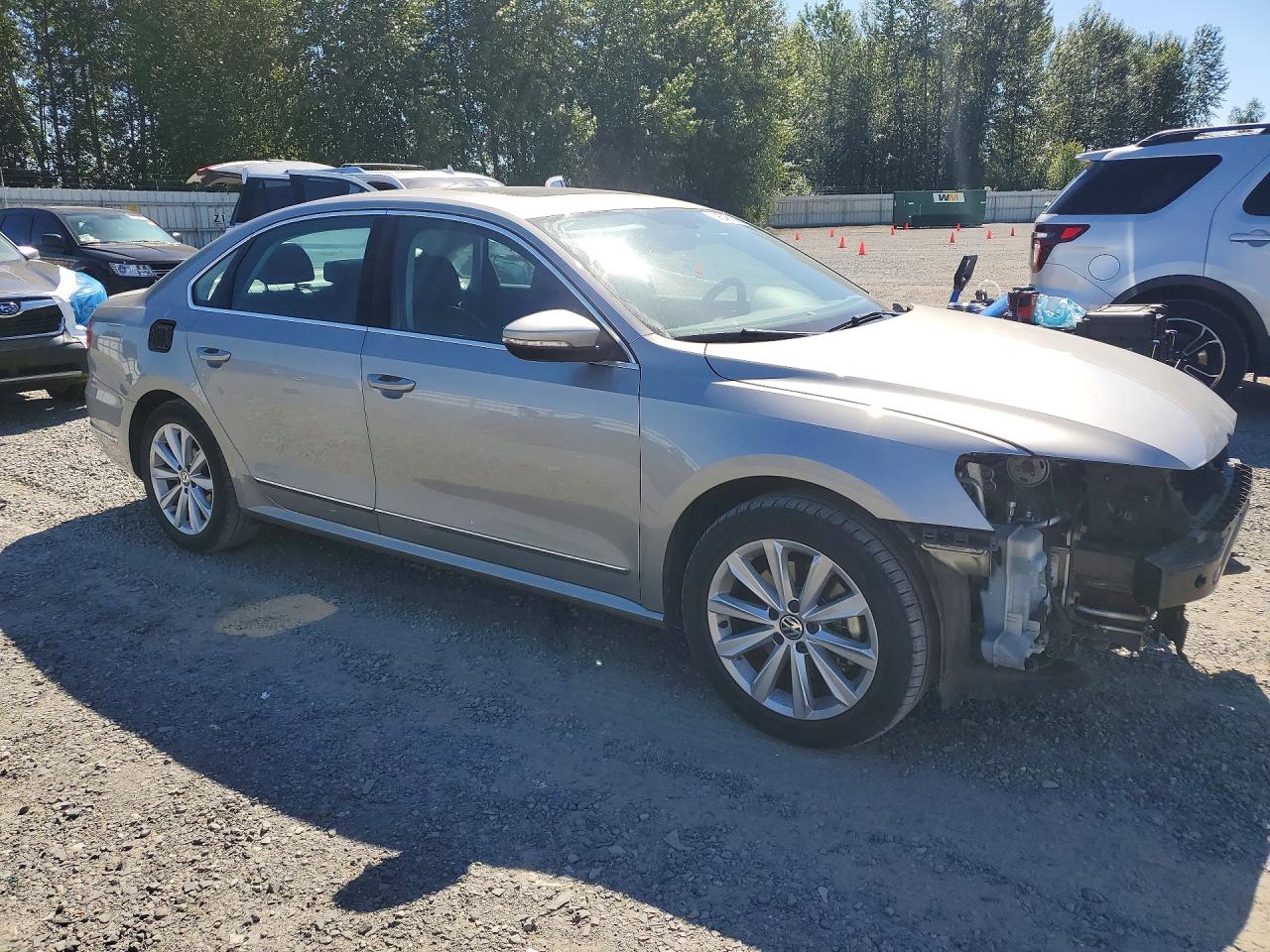 2012 Volkswagen Passat Sel Silver vin: 1VWCP7A39CC081154
