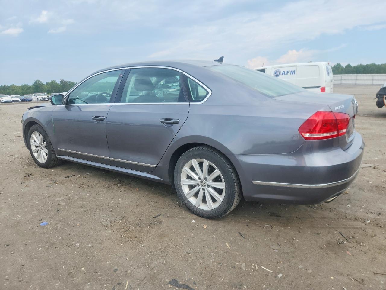 2013 Volkswagen Passat Sel Gray vin: 1VWCP7A39DC064887