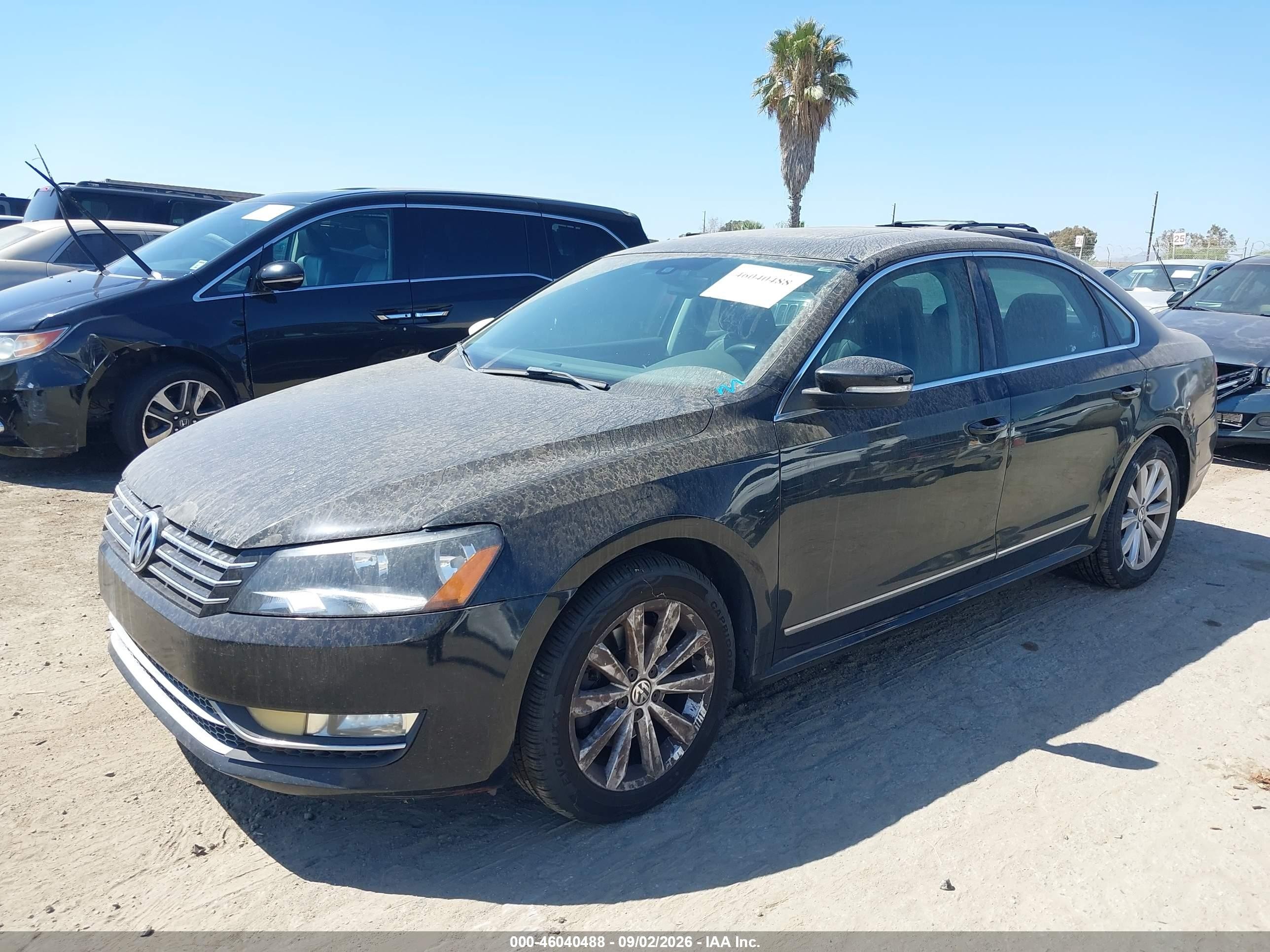 2013 Volkswagen Passat 2.5l Sel Premium Black vin: 1VWCP7A39DC071547