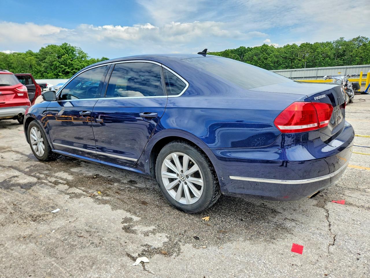 2013 Volkswagen Passat Sel Синий vin: 1VWCP7A39DC077543