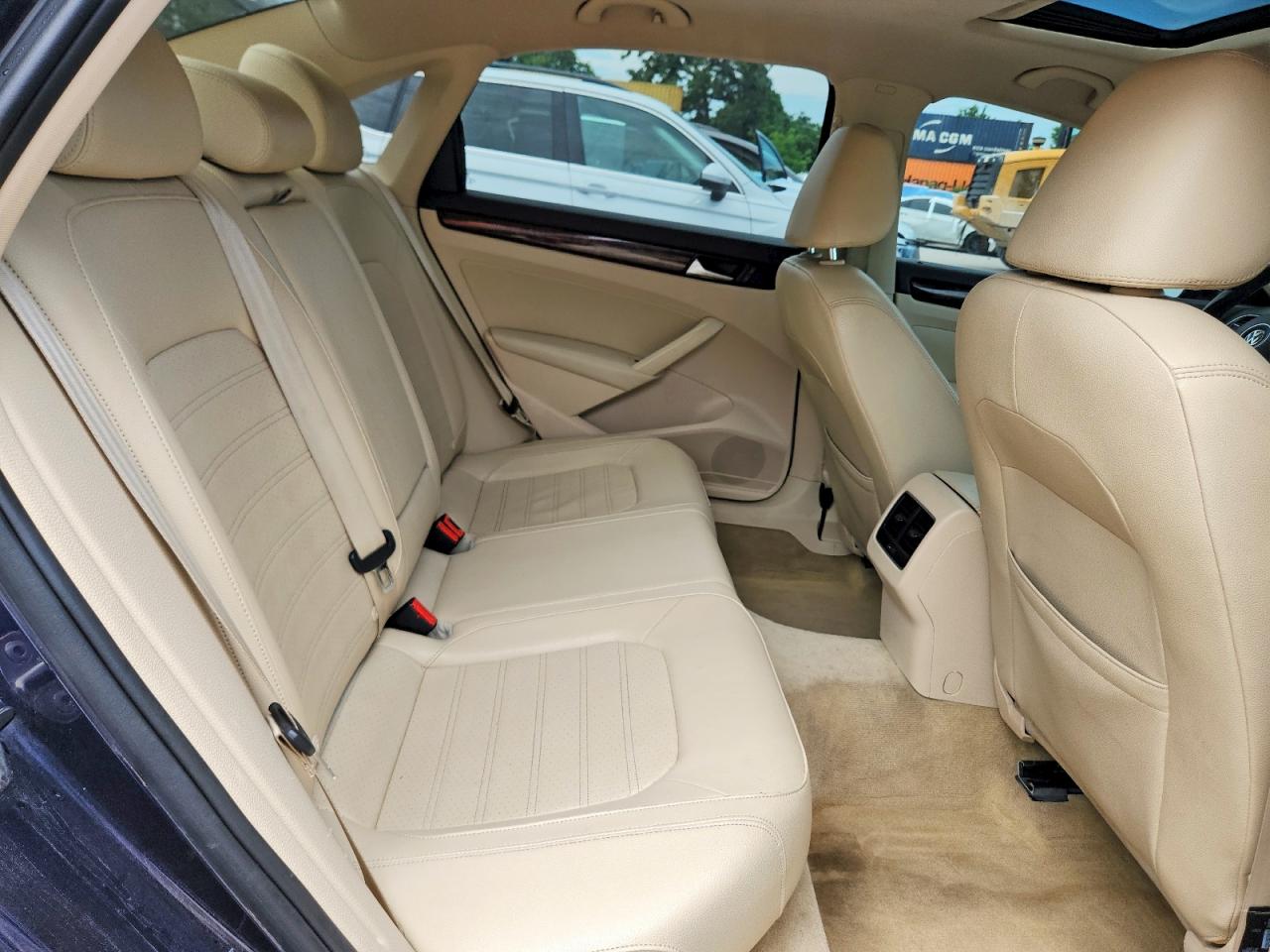 2013 Volkswagen Passat Sel Синий vin: 1VWCP7A39DC077543