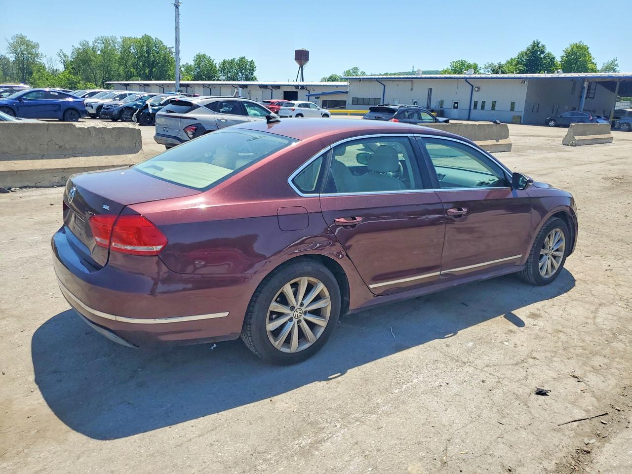 2012 Volkswagen Passat Sel Темно-бордовый vin: 1VWCP7A3XCC077405