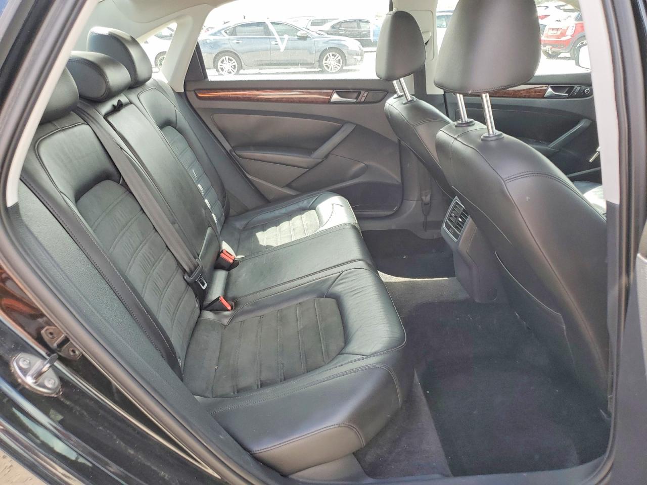 2013 Volkswagen Passat Sel Black vin: 1VWCP7A3XDC068723