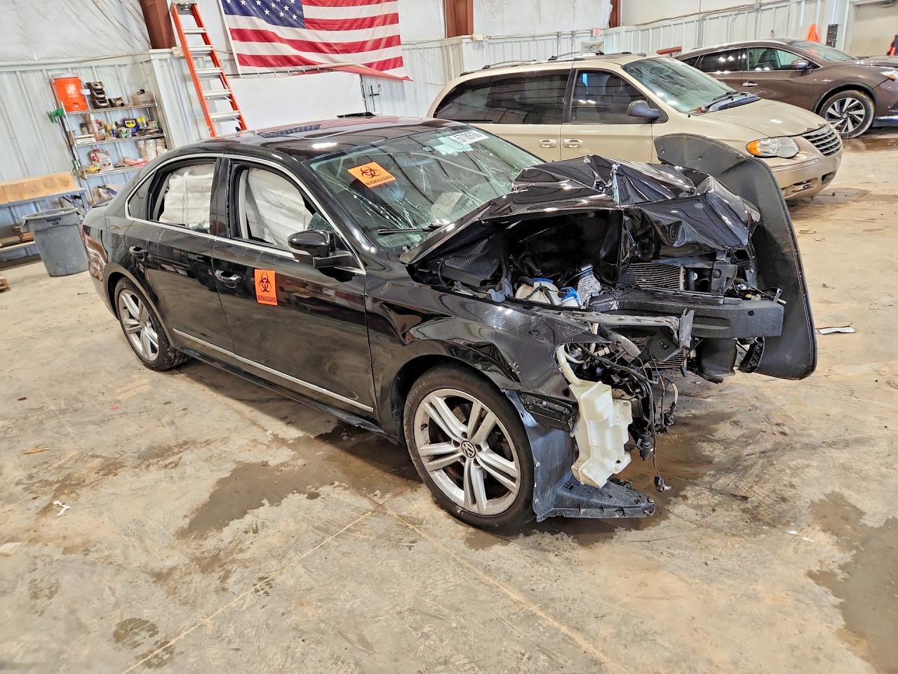 2014 Volkswagen Passat Sel Черный vin: 1VWCS7A30EC001399