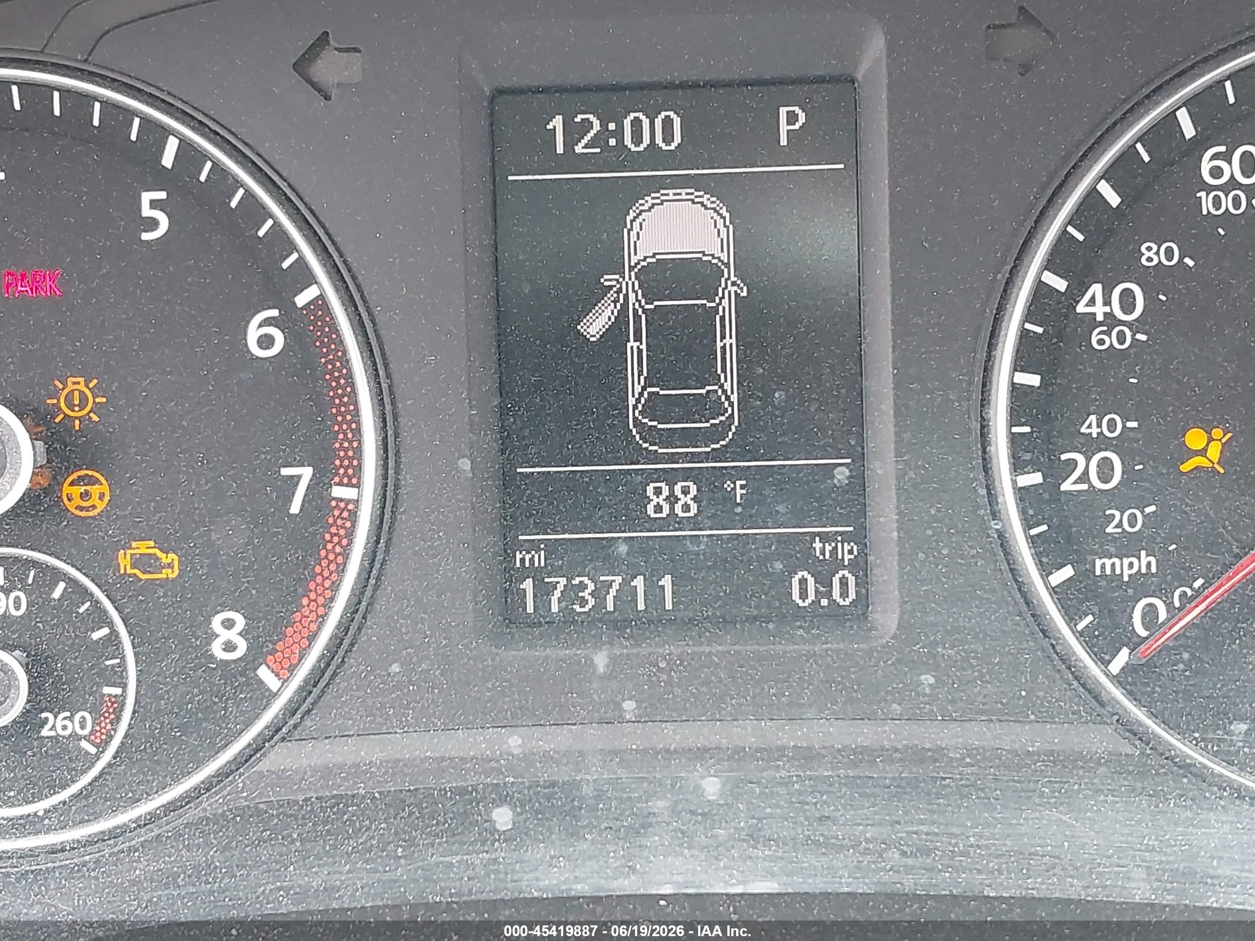 2014 Volkswagen Passat 1.8t Sel Premium Серый vin: 1VWCS7A30EC064101
