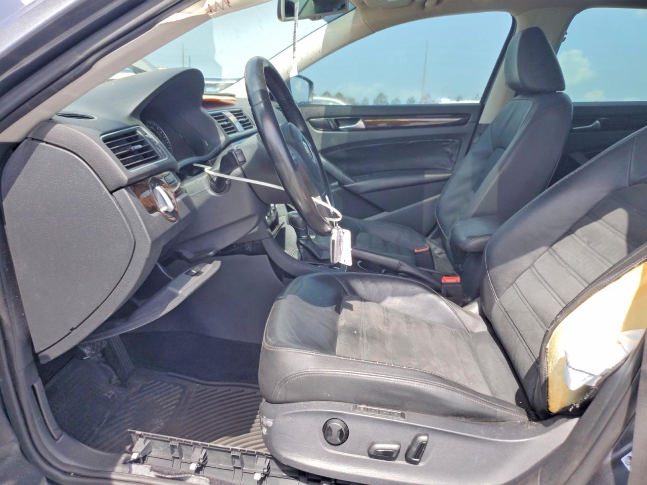 2014 Volkswagen Passat Sel Серый vin: 1VWCS7A33EC072421