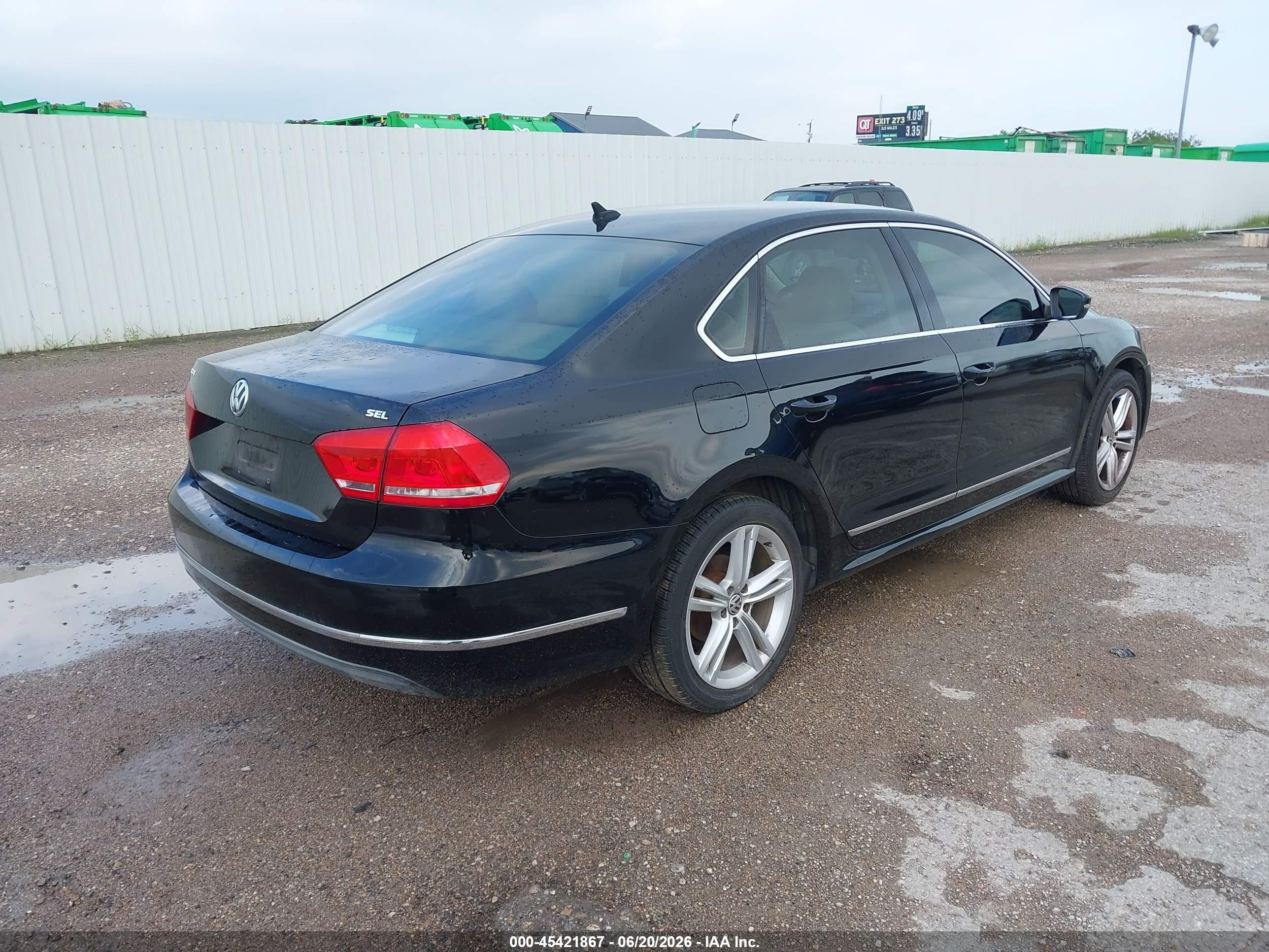 2014 Volkswagen Passat 1.8t Sel Premium Black vin: 1VWCS7A34EC001194