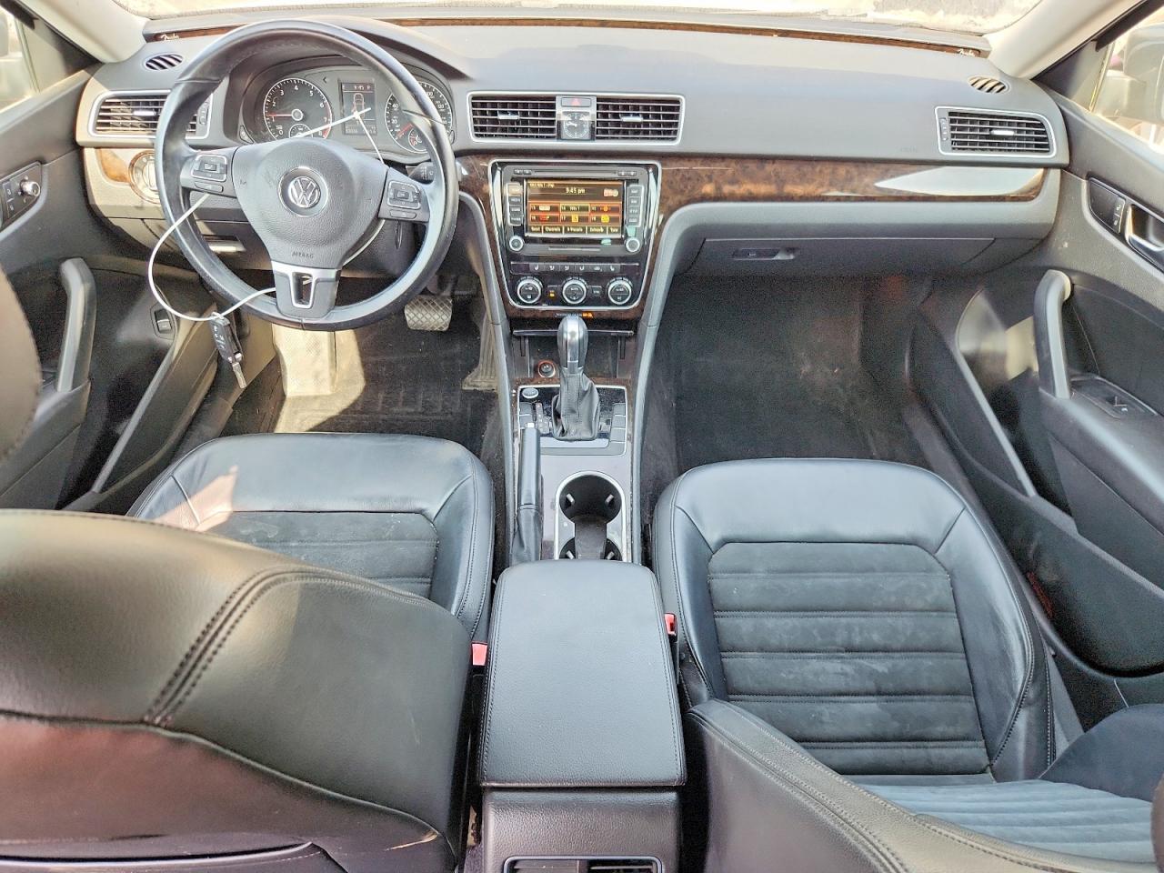 2014 Volkswagen Passat Sel Серый vin: 1VWCS7A34EC090765