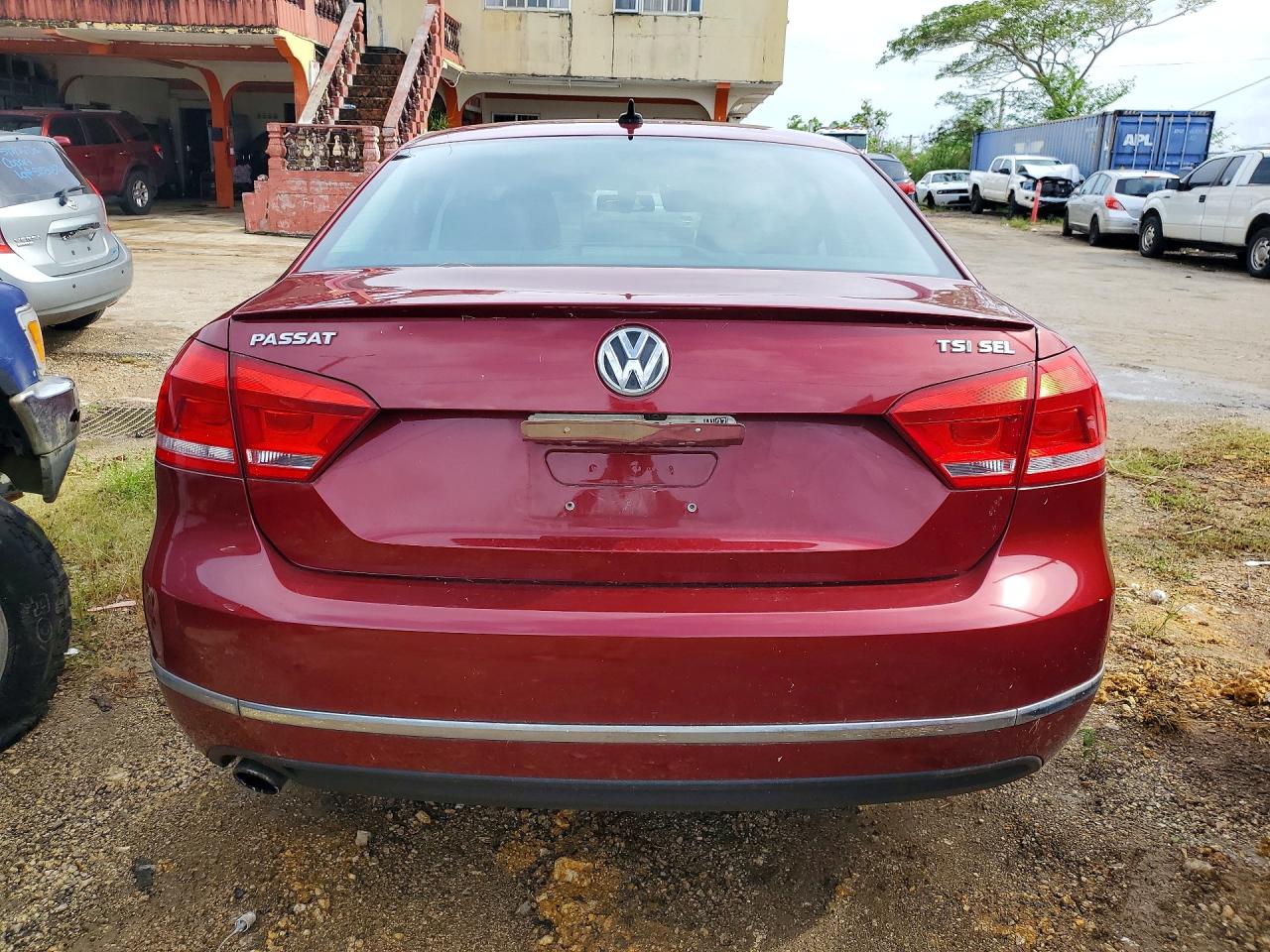 2015 Volkswagen Passat Sel Maroon vin: 1VWCS7A38FC106290