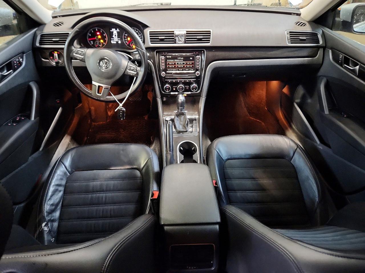 2014 Volkswagen Passat Sel Silver vin: 1VWCS7A39EC104756