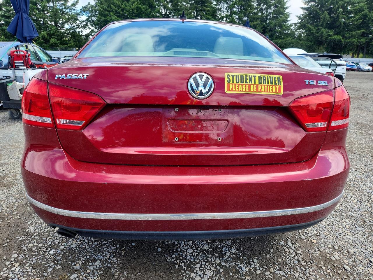 2015 Volkswagen Passat Sel Red vin: 1VWCS7A3XFC116142