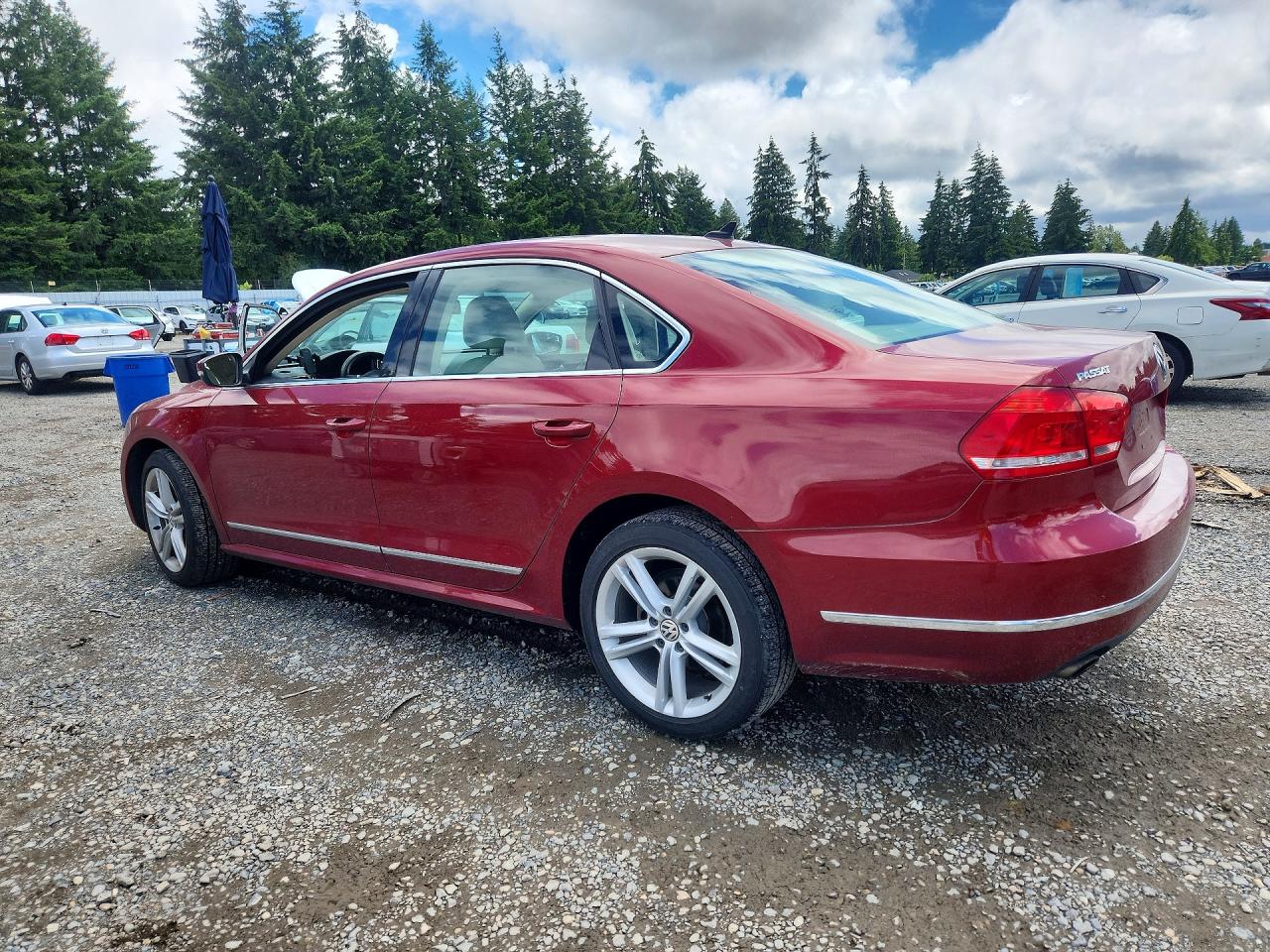 2015 Volkswagen Passat Sel Red vin: 1VWCS7A3XFC116142