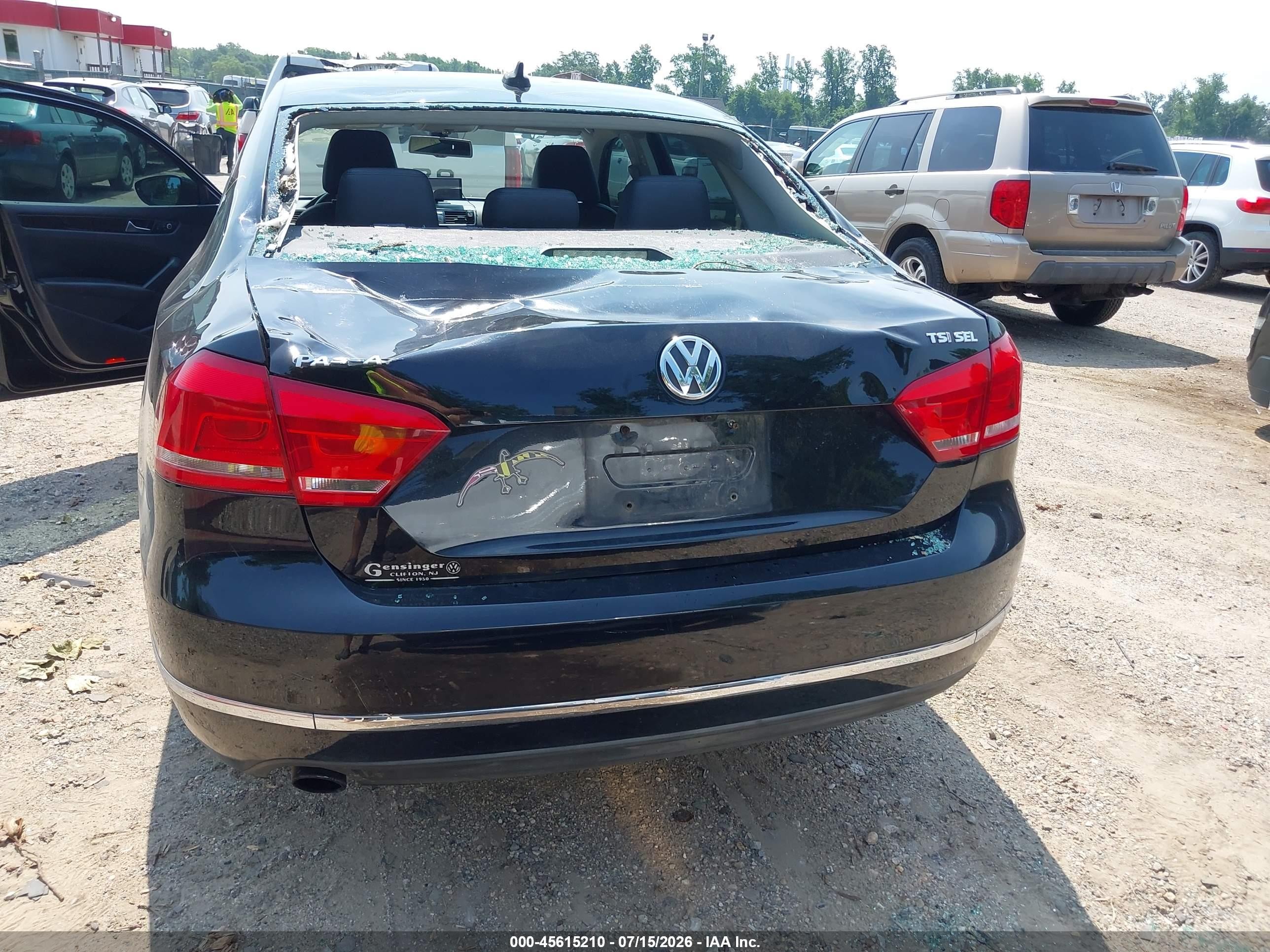 2014 Volkswagen Passat 1.8t Sel Premium Черный vin: 1VWCT7A35EC006370